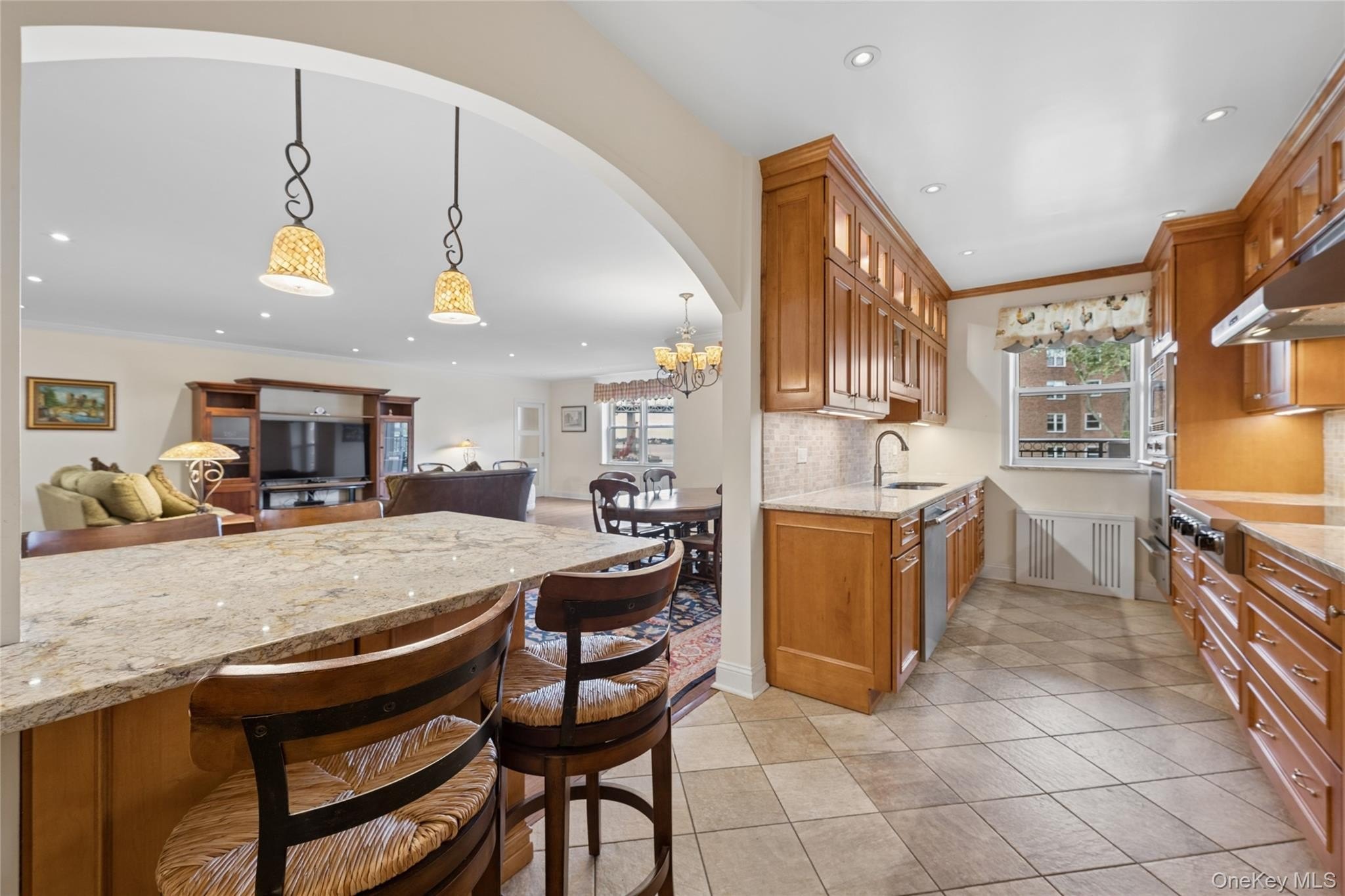 Beechhurst, New York, 11357, United States, 3 Bedrooms Bedrooms, ,2 BathroomsBathrooms,Residential,For Sale,2049222