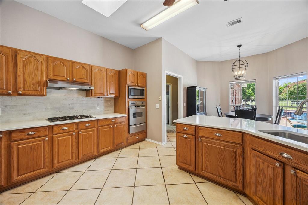 Forney, Texas, 75126, United States, 4 Bedrooms Bedrooms, ,3 BathroomsBathrooms,Residential,For Sale,1895452