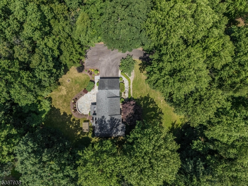 Raritan Twp., New Jersey, 08822, United States, 4 Bedrooms Bedrooms, ,3 BathroomsBathrooms,Residential,For Sale,1988299