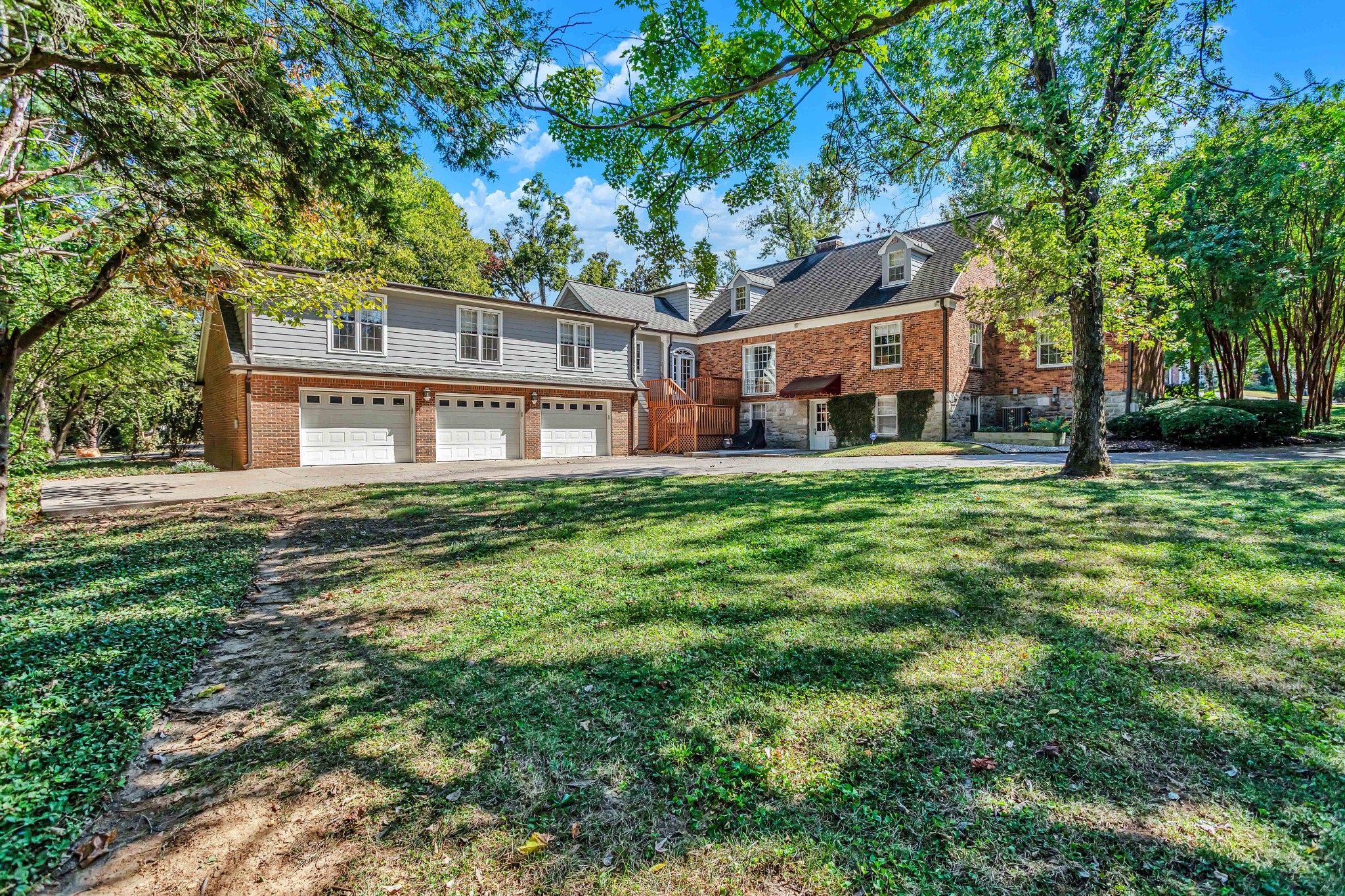  2301 Oxford Rd, Nashville, TN, 37215 - 物件實景