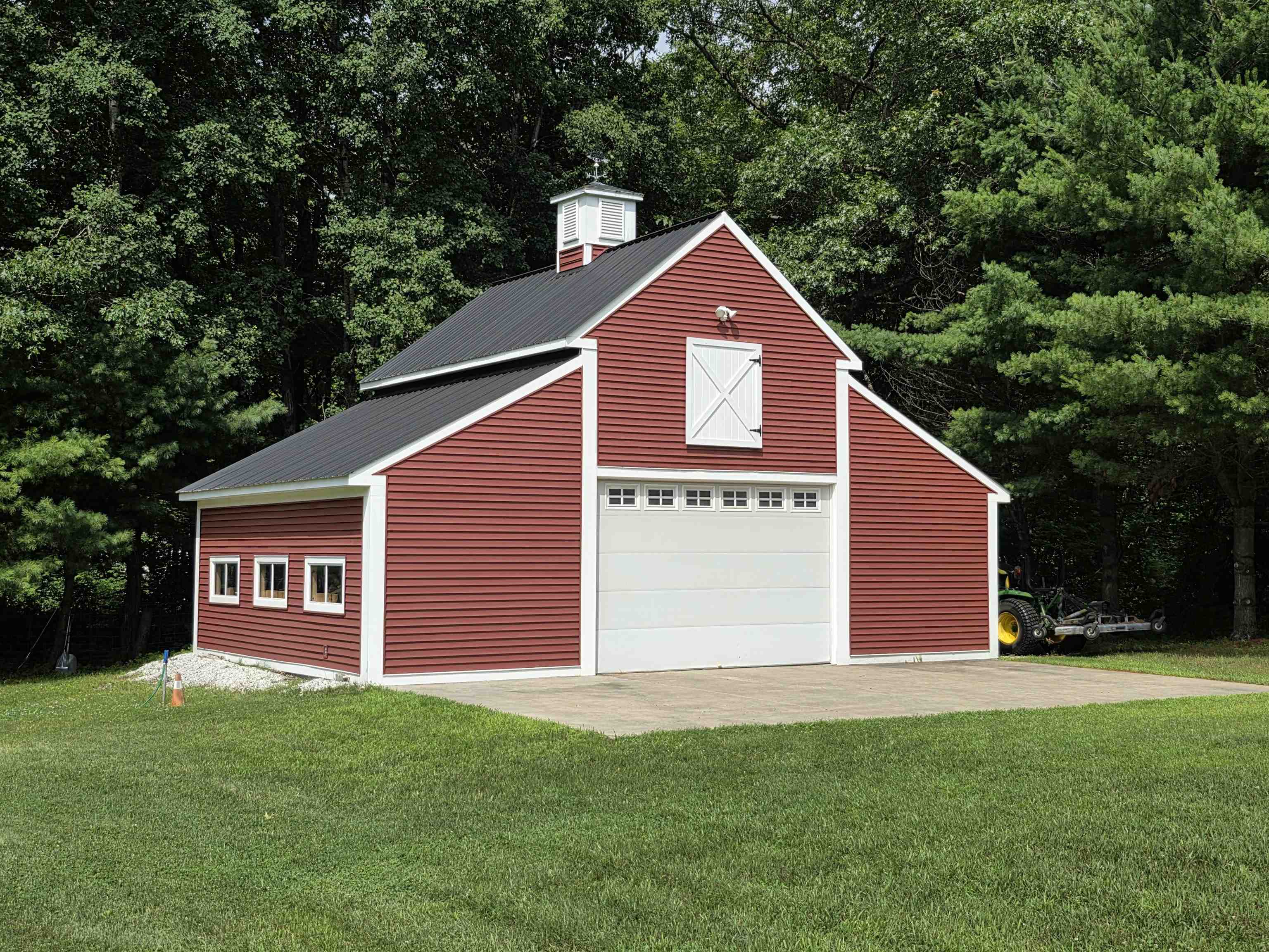 Colchester, Vermont, 05446, United States, 4 Bedrooms Bedrooms, ,3 BathroomsBathrooms,Residential,For Sale,1895144