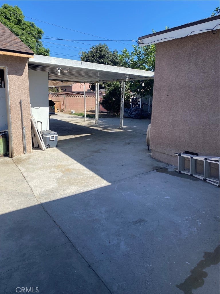 Compton, California, 90221, United States, 4 Bedrooms Bedrooms, ,2 BathroomsBathrooms,Residential,For Sale,1975515