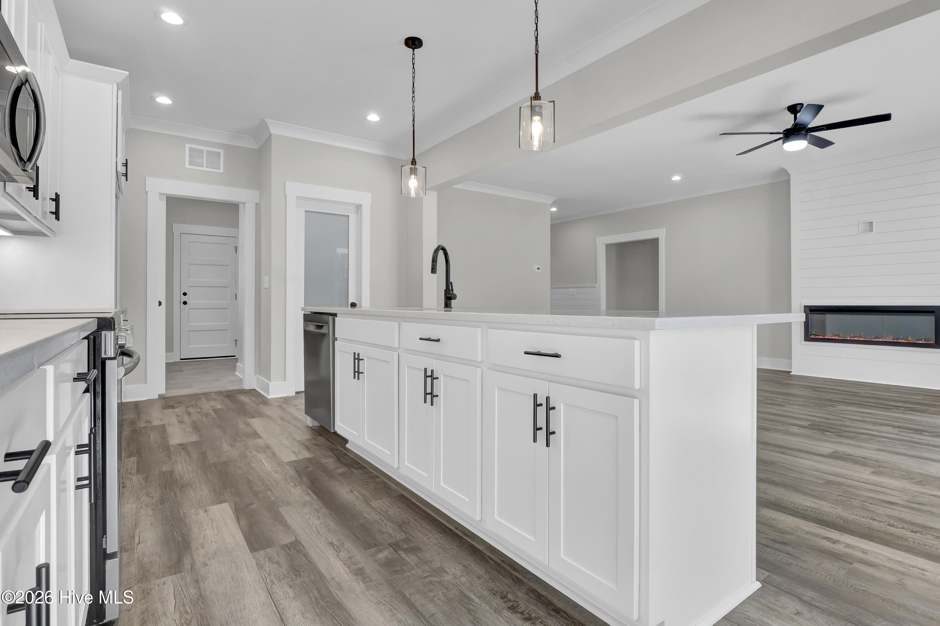Sneads Ferry, North Carolina, 28460, United States, 4 Bedrooms Bedrooms, ,4 BathroomsBathrooms,Residential,For Sale,2016570