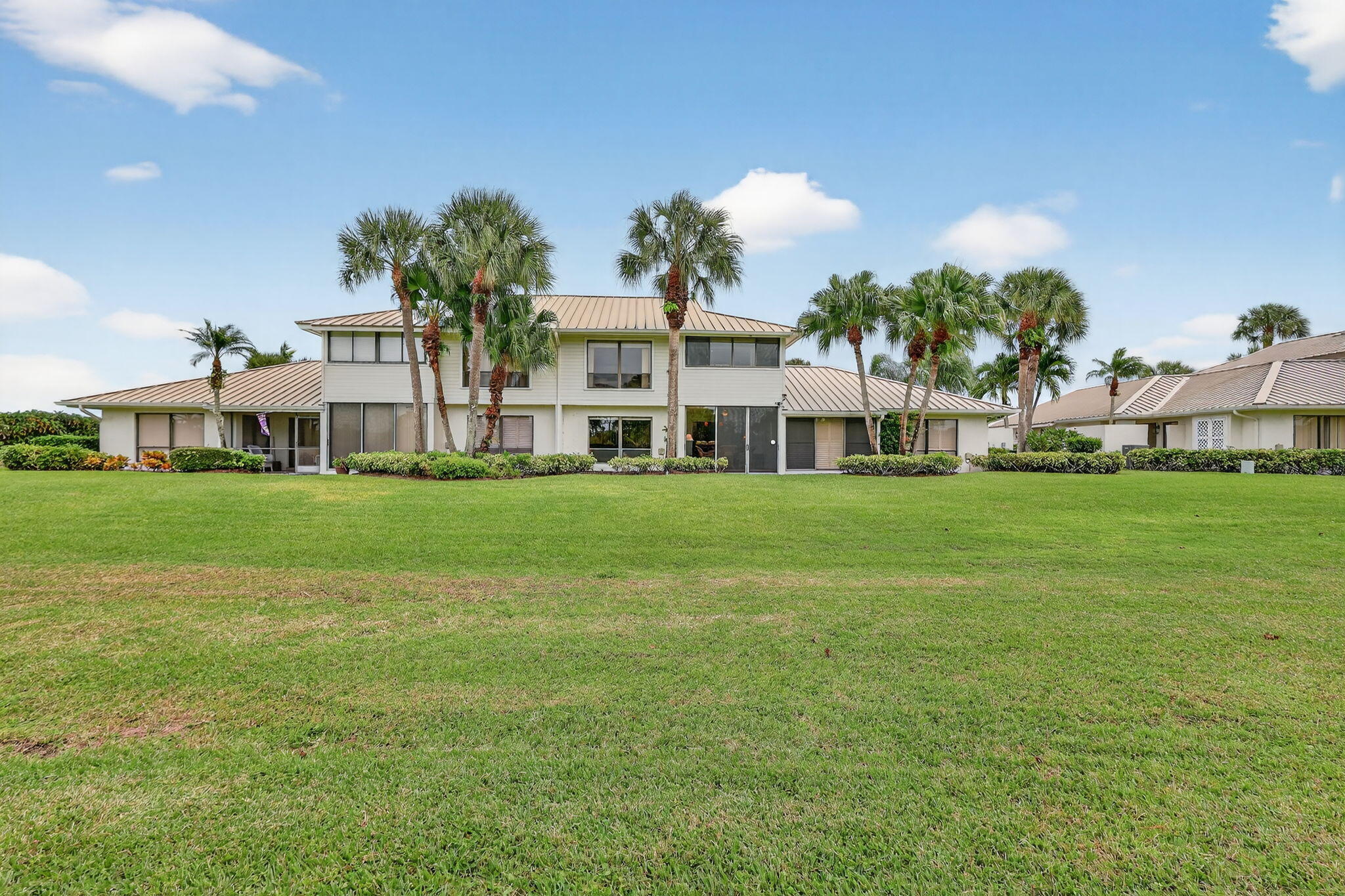 Stuart, Florida, 34997, United States, 3 Bedrooms Bedrooms, ,3 BathroomsBathrooms,Residential,For Sale,1989357