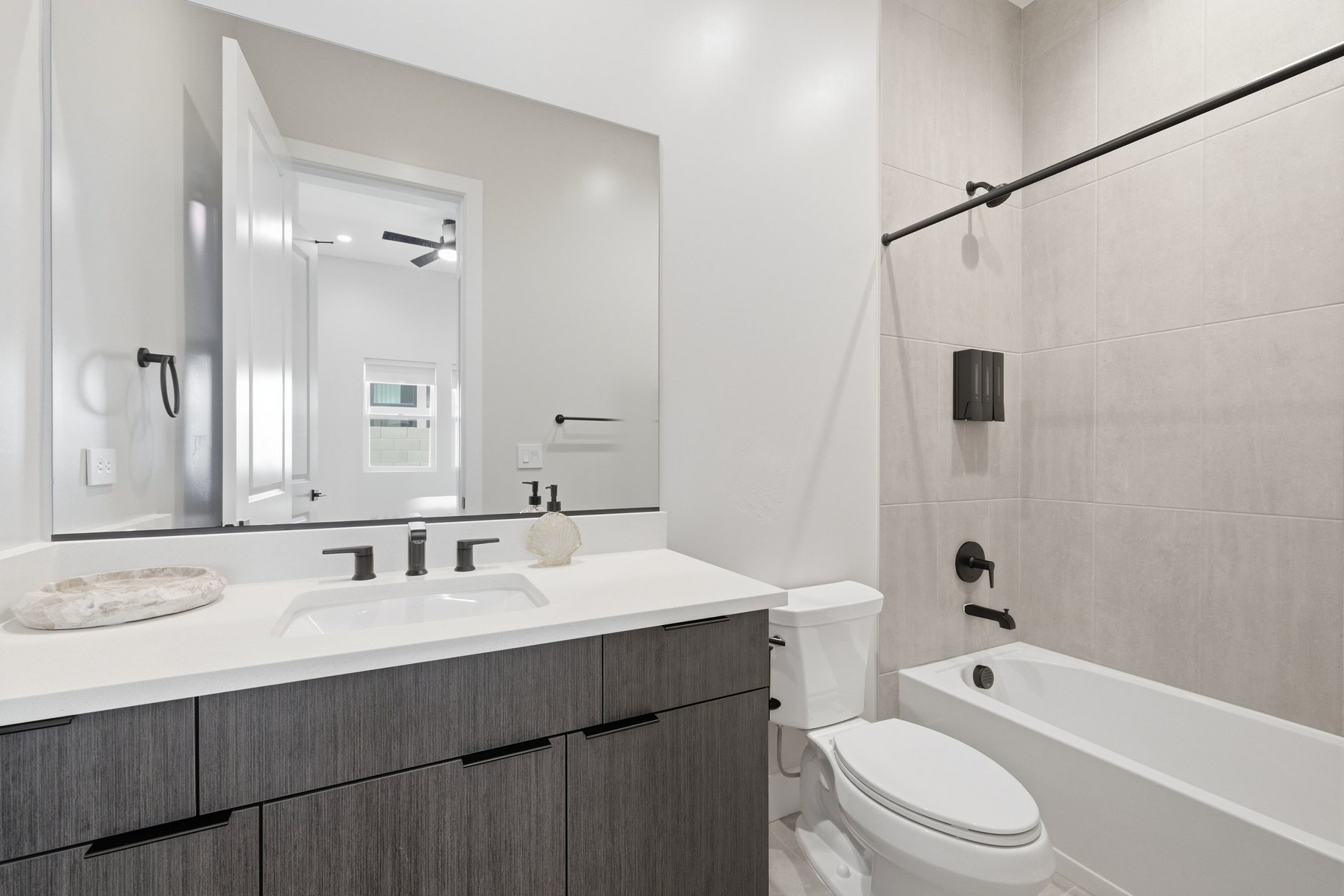  Sold Out Floor Plan at Ascension with Over $300K in Luxury Upgrades - 物件實景