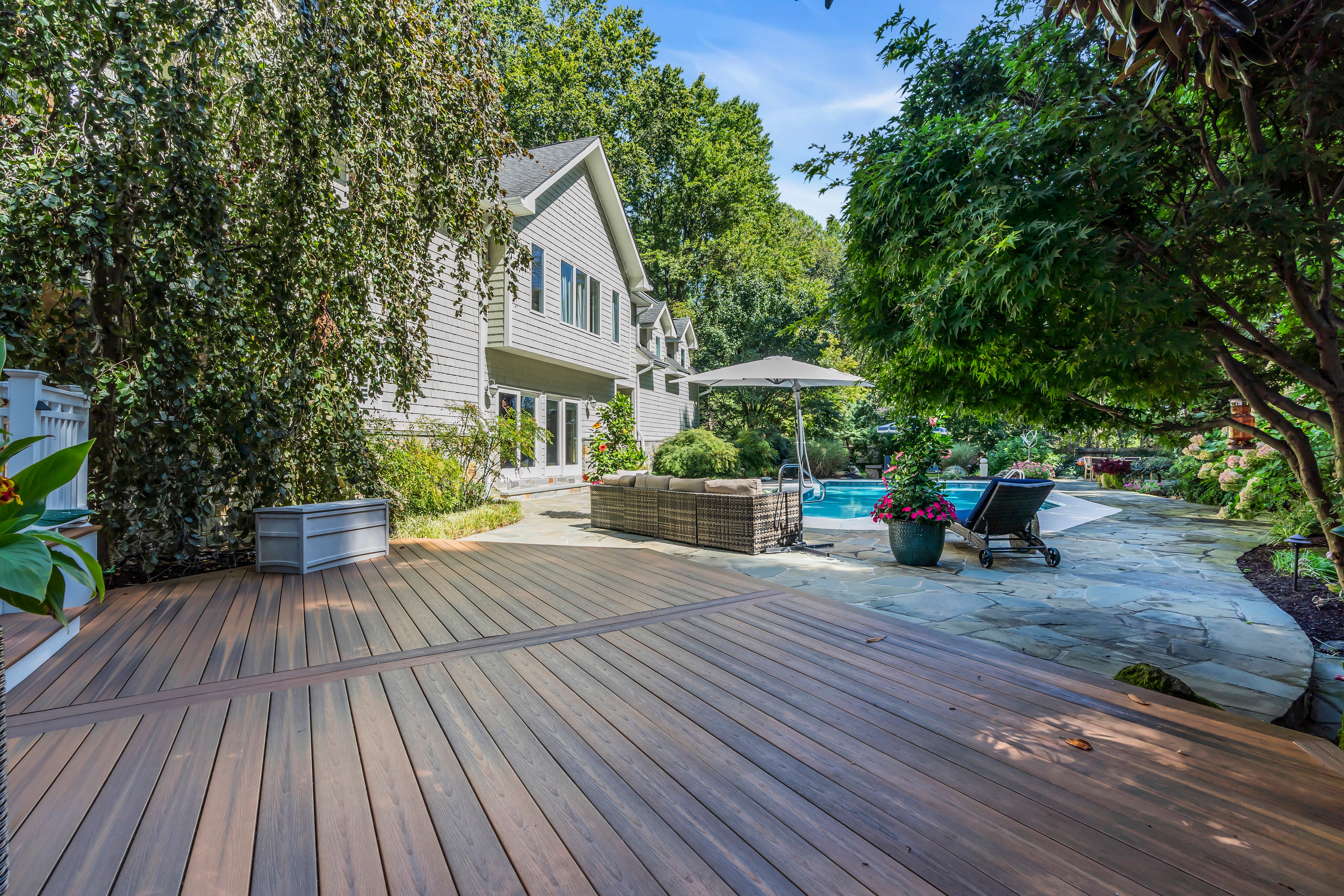  5-Bedroom Colonial in Lincroft - 物件實景