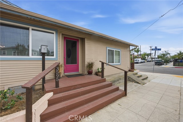 San Diego, California, 92104, United States, 3 Bedrooms Bedrooms, ,4 BathroomsBathrooms,Residential,For Sale,2033583