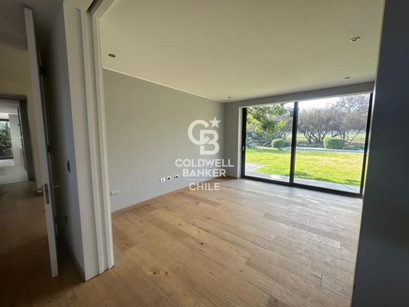Colina, Chile, 4 Bedrooms Bedrooms, ,3 BathroomsBathrooms,Residential,For Sale,1901681
