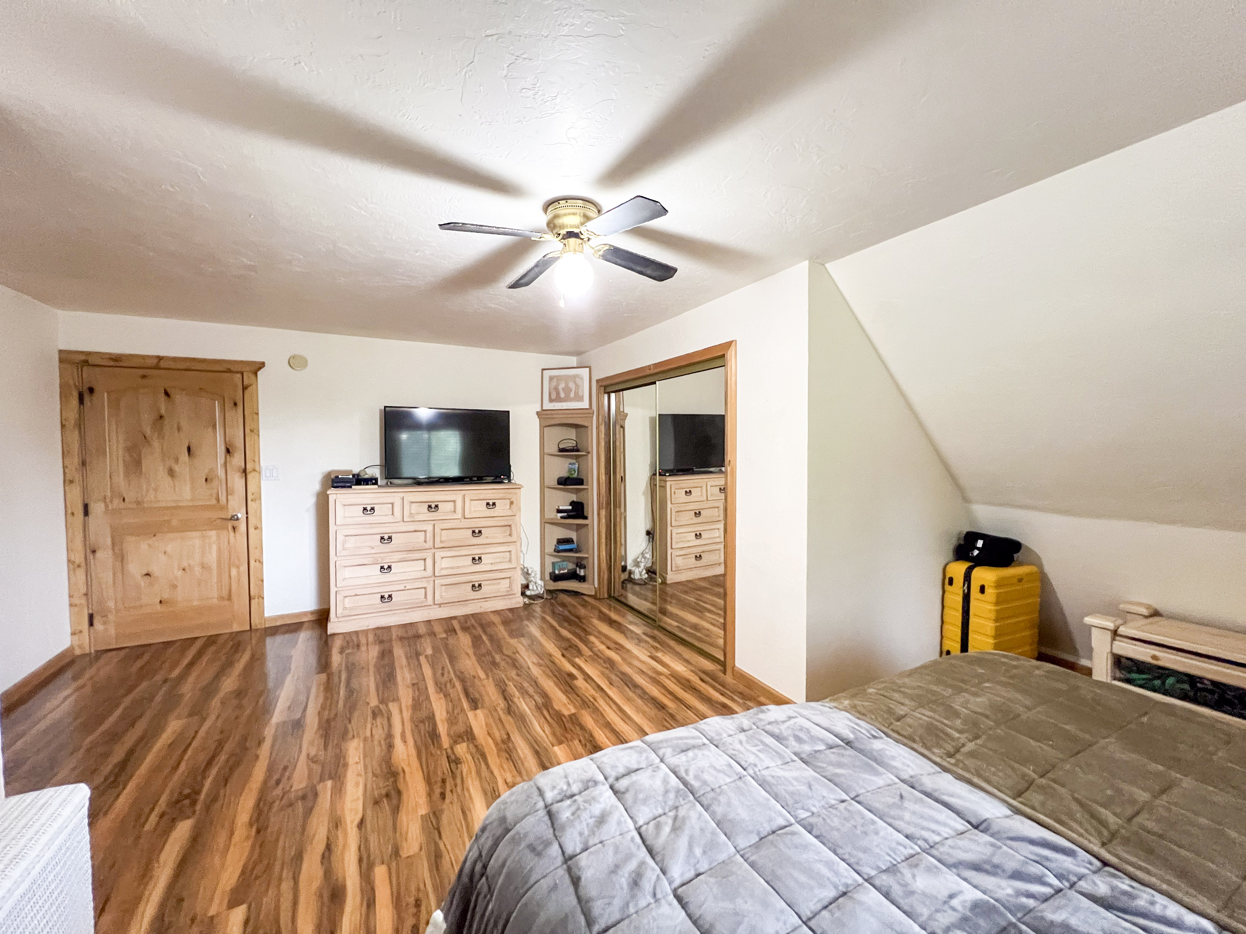 Rice, Washington, 99167, United States, 5 Bedrooms Bedrooms, ,3 BathroomsBathrooms,Residential,For Sale,1881198