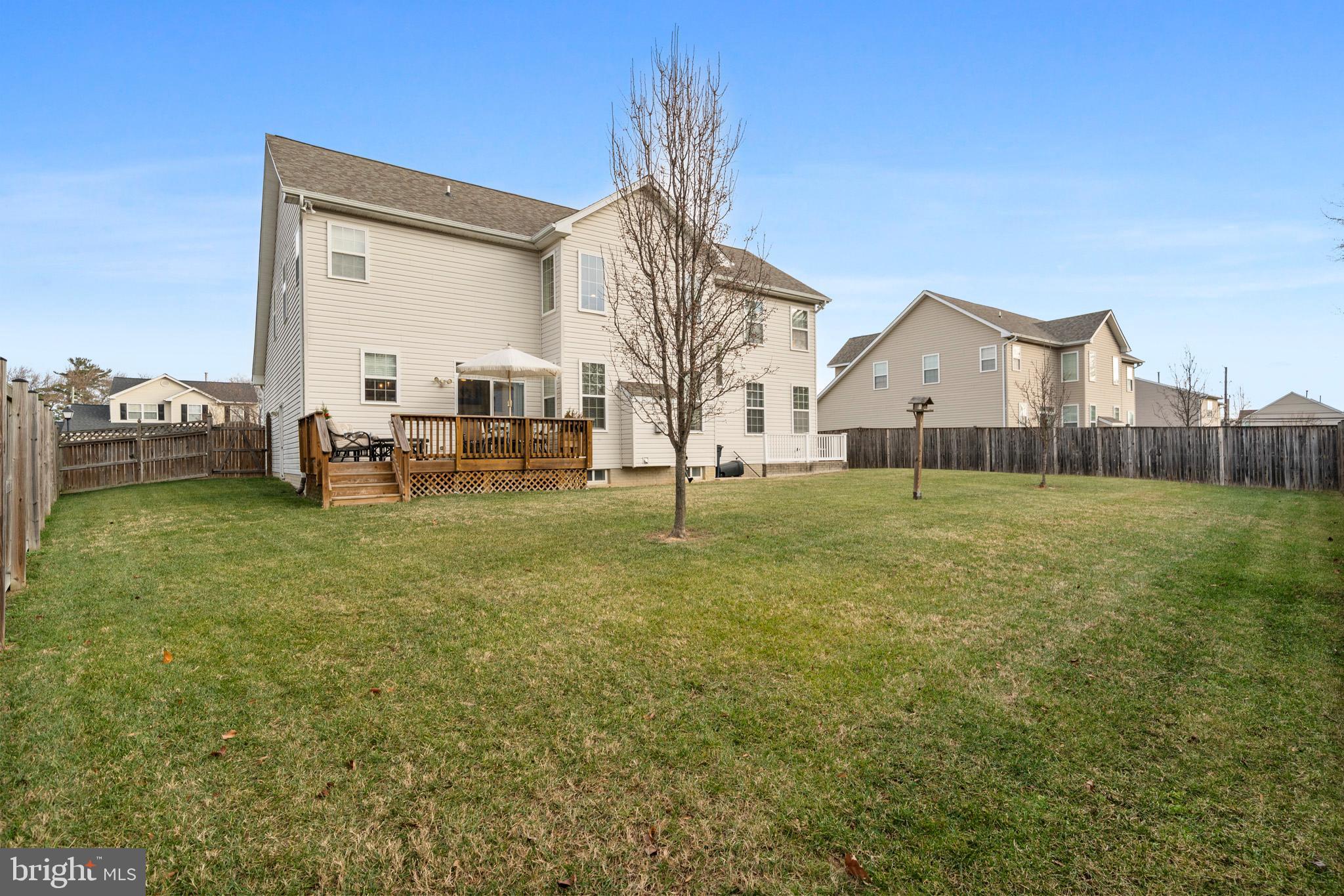 Clinton, Maryland, 20735, United States, 5 Bedrooms Bedrooms, ,4 BathroomsBathrooms,Residential,For Sale,2005759