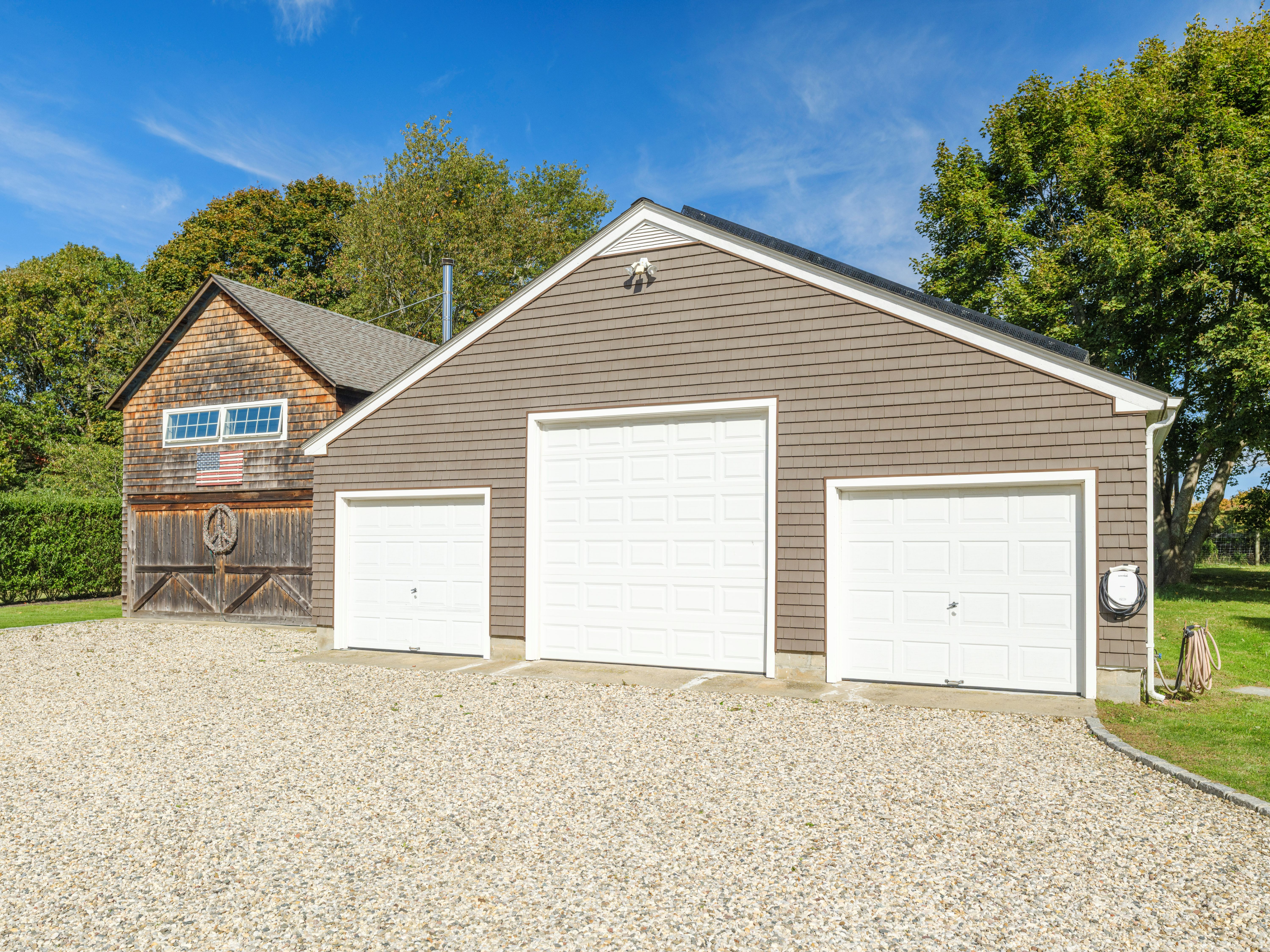 Cutchogue, New York, 11935, United States, 4 Bedrooms Bedrooms, ,2 BathroomsBathrooms,Residential,For Sale,1987431