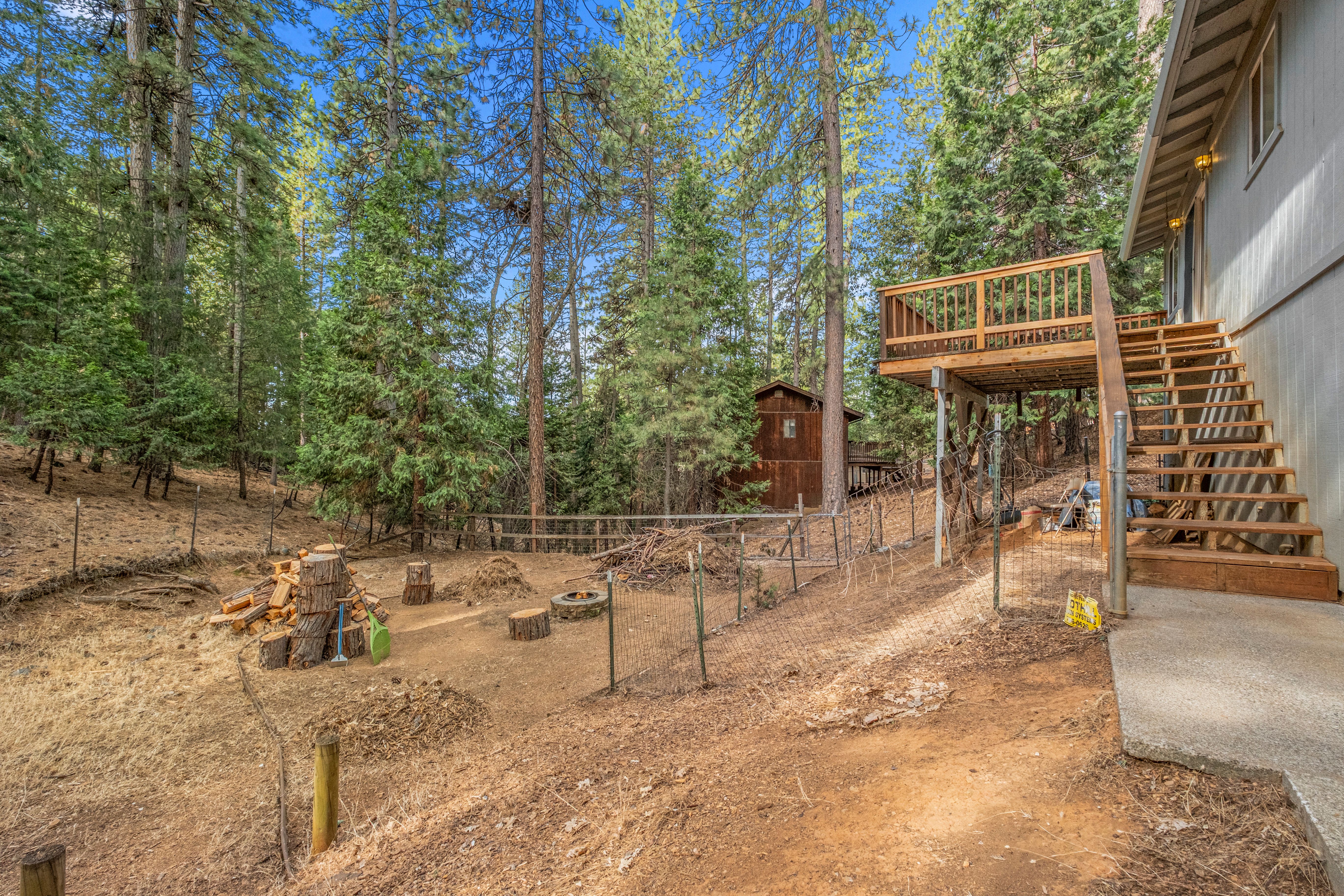  5648 Sierra Springs Drive, Pollock Pines, CA 95726 - 物件實景