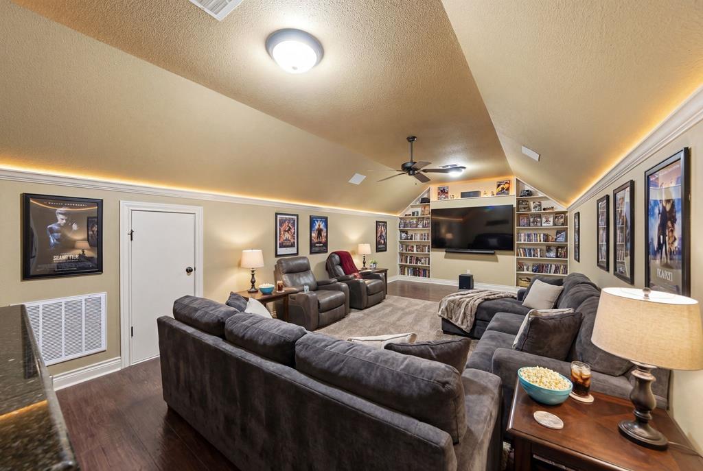 Kerrville, Texas, 78028, United States, 3 Bedrooms Bedrooms, ,3 BathroomsBathrooms,Residential,For Sale,2022585