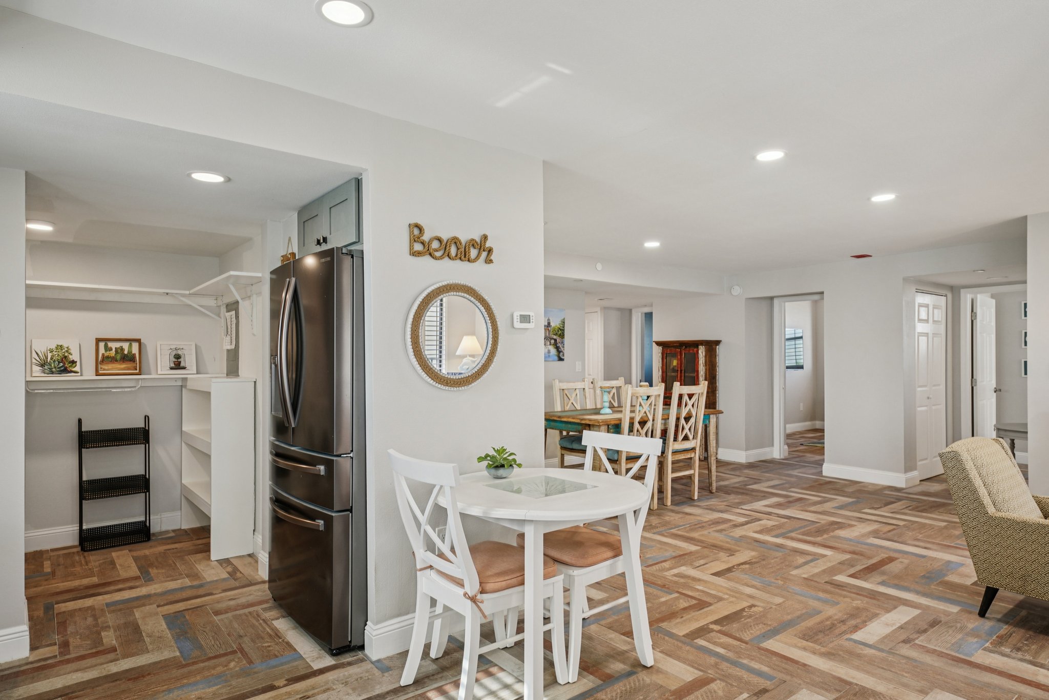 Madiera Beach, Florida, 33708, United States, 3 Bedrooms Bedrooms, ,2 BathroomsBathrooms,Residential,For Sale,1990393