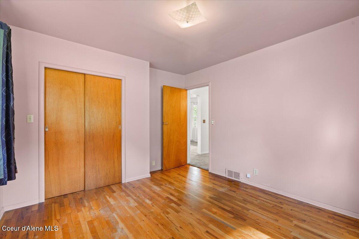 Wallace, Idaho, 83873, United States, 3 Bedrooms Bedrooms, ,1 BathroomBathrooms,Residential,For Sale,1984210