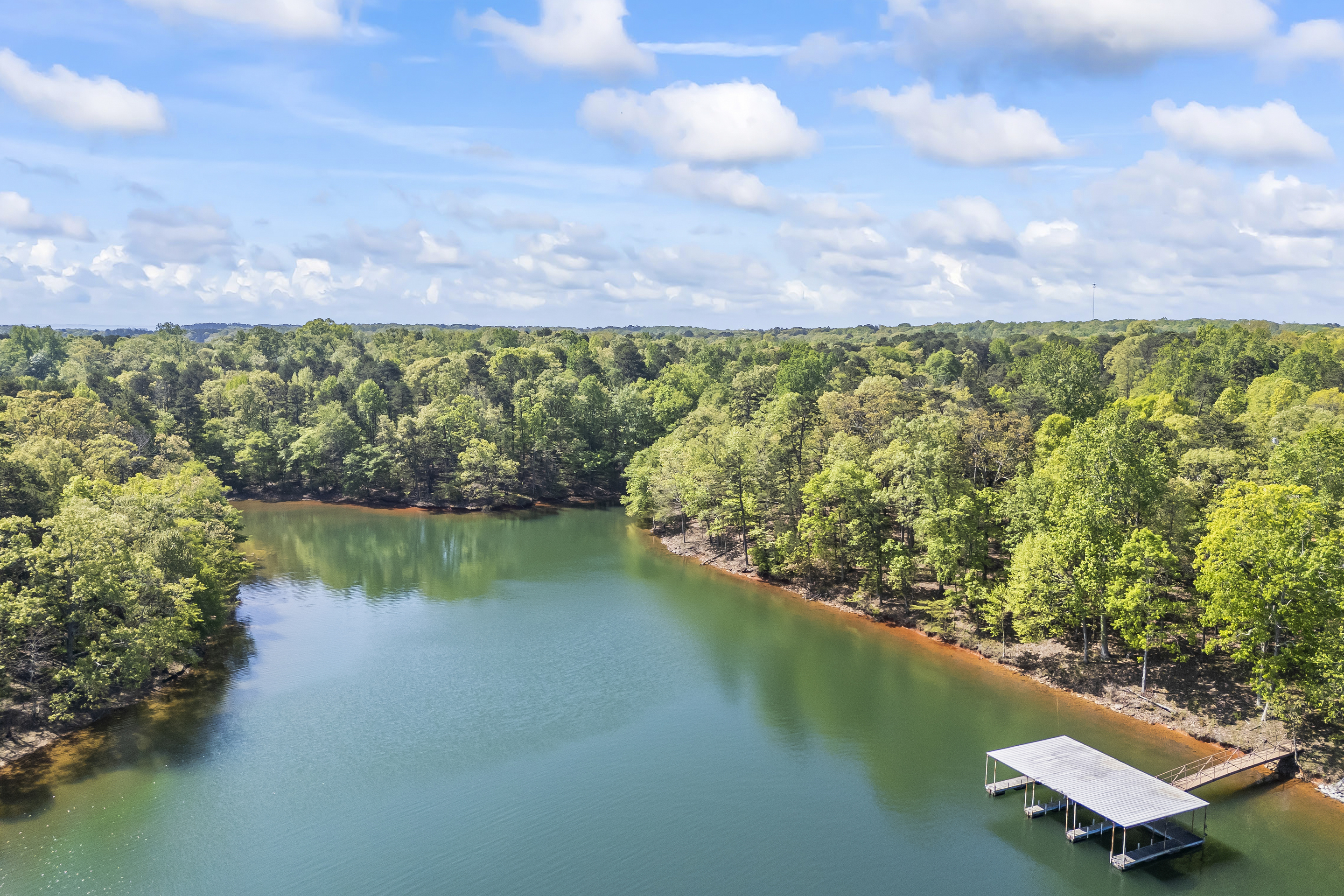 Hartwell, Georgia, 30643, United States, 4 Bedrooms Bedrooms, ,4 BathroomsBathrooms,Residential,For Sale,1906193