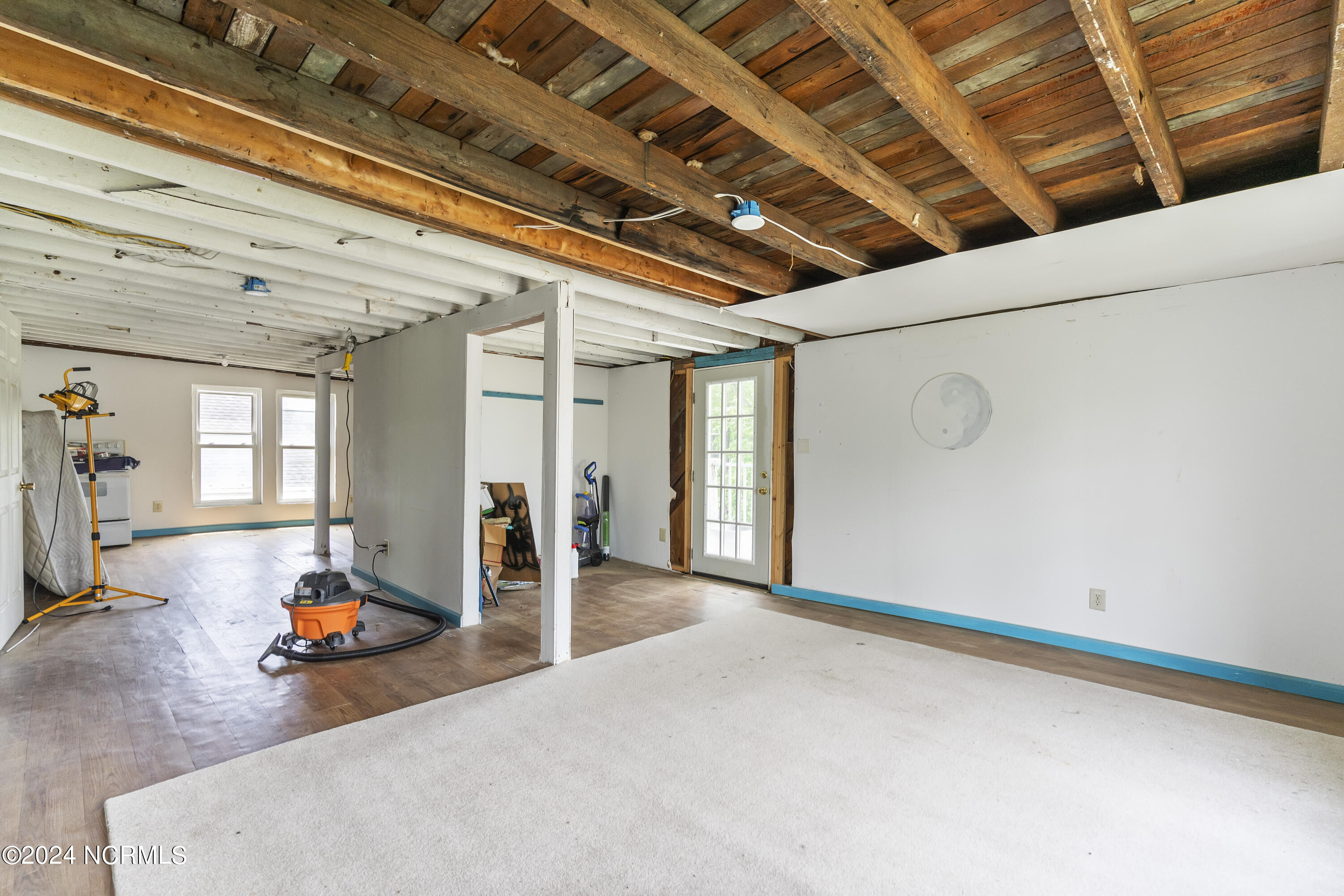 Carolina Beach, North Carolina, 28428, United States, 2 Bedrooms Bedrooms, ,2 BathroomsBathrooms,Residential,For Sale,1708974