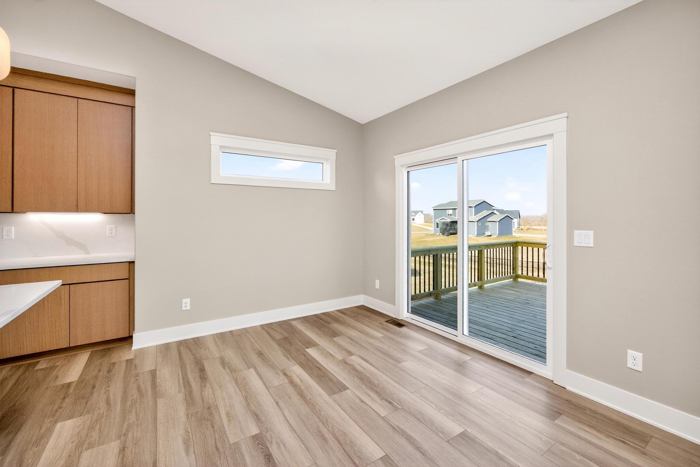 Huxley, Iowa, 50124, United States, 5 Bedrooms Bedrooms, ,3 BathroomsBathrooms,Residential,For Sale,2010428