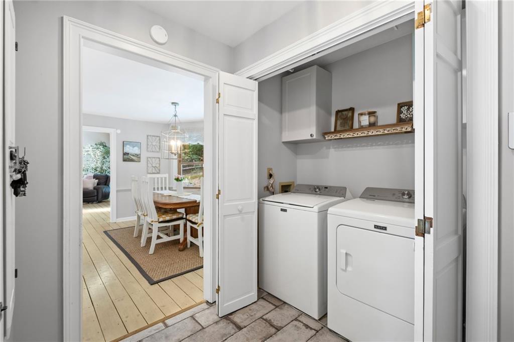 Suwanee, Georgia, 30024, United States, 4 Bedrooms Bedrooms, ,4 BathroomsBathrooms,Residential,For Sale,1983881