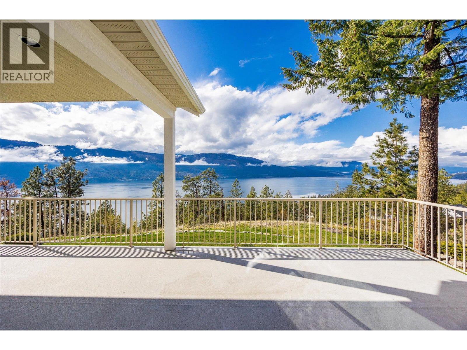 LAKE COUNTRY, British Columbia, V4V 2K7, CA, 4 Bedrooms Bedrooms, ,4 BathroomsBathrooms,Residential,For Sale,1960852