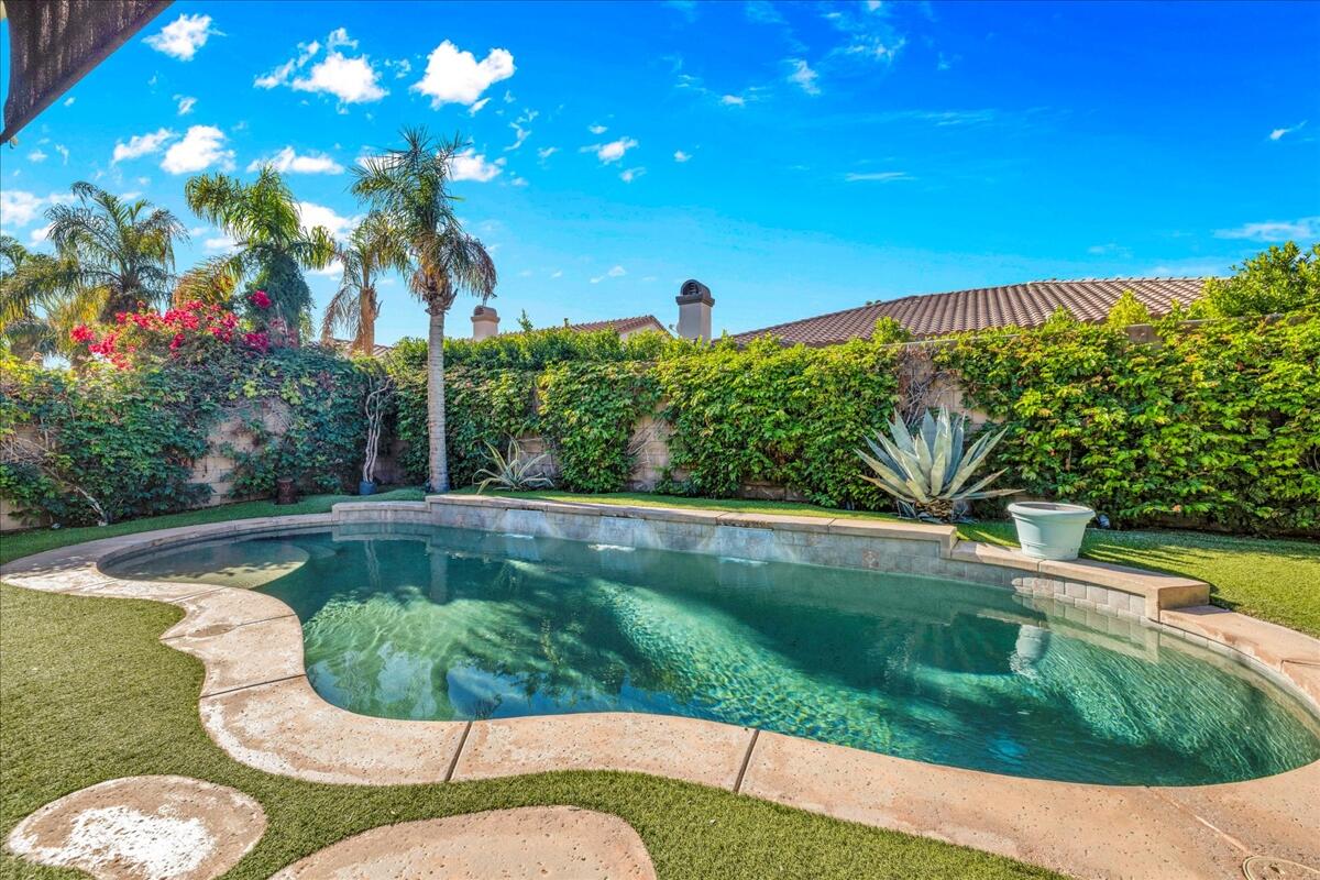 La Quinta, California, 92253, United States, 3 Bedrooms Bedrooms, ,3 BathroomsBathrooms,Residential,For Sale,1991537