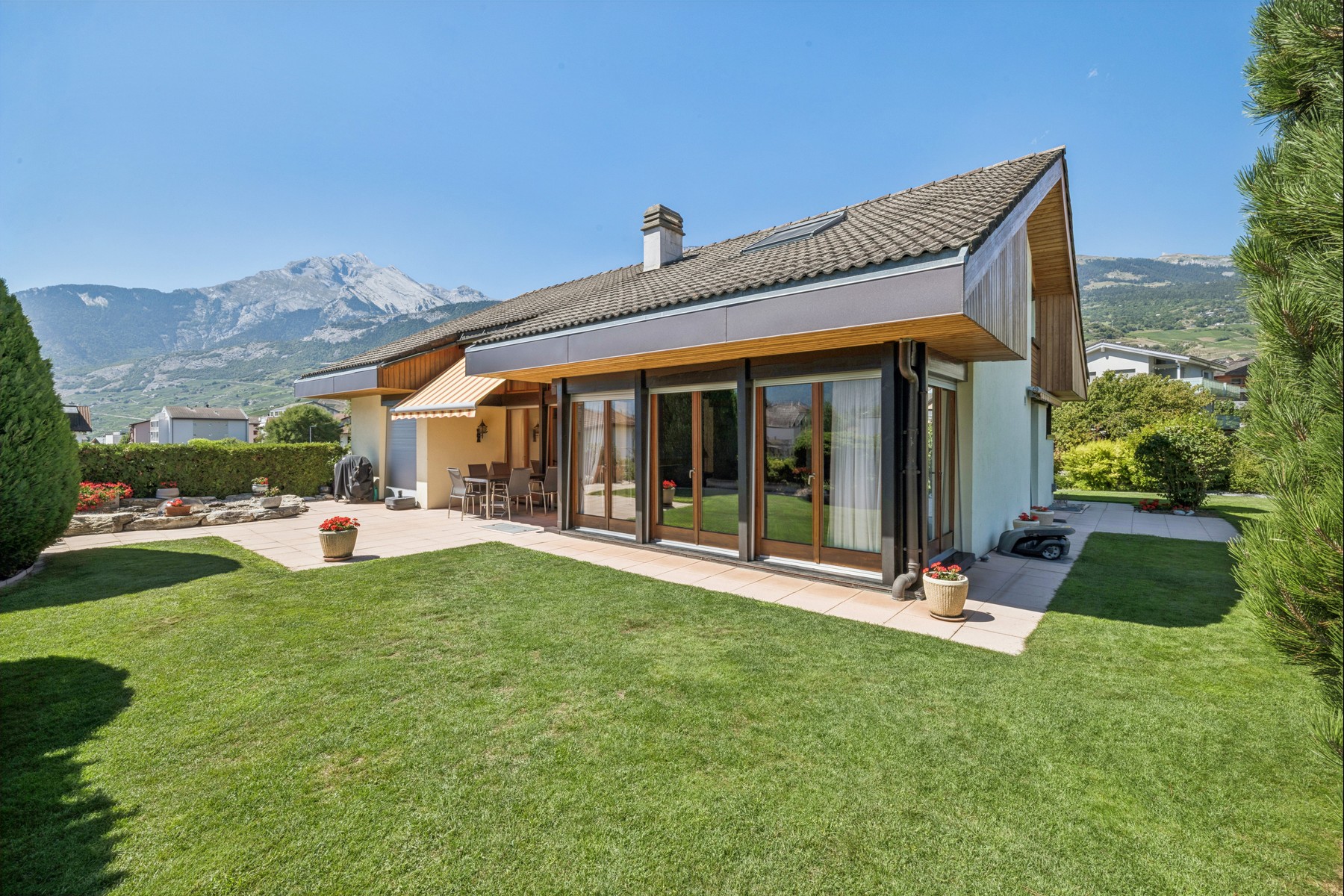  Elegance and spaciousness in the heart of the Conthey vineyards - 物件實景
