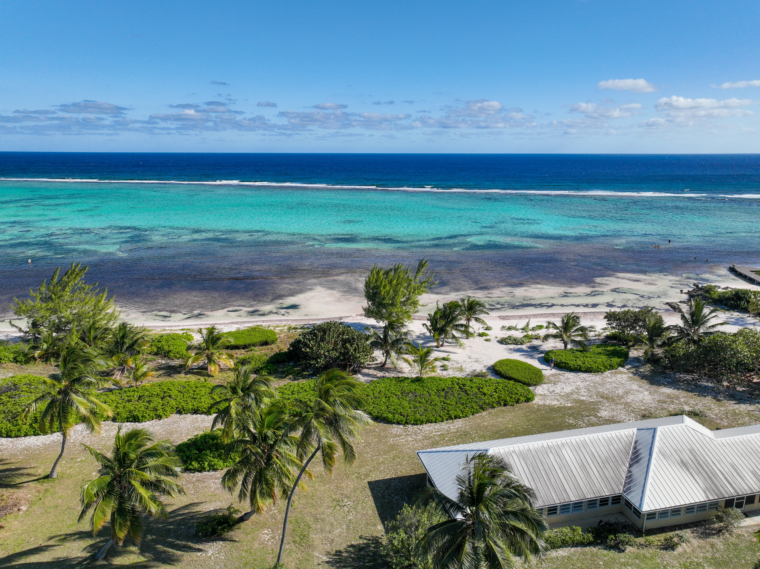 Prime Beachfront Land - 物件實景