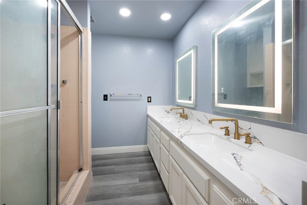 Hemet, California, 92545, United States, 4 Bedrooms Bedrooms, ,3 BathroomsBathrooms,Residential,For Sale,2037919