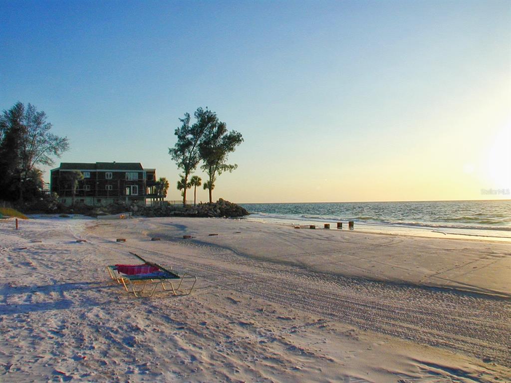 Sarasota, Florida, 34242, United States, 2 Bedrooms Bedrooms, ,2 BathroomsBathrooms,Residential,For Sale,1926172