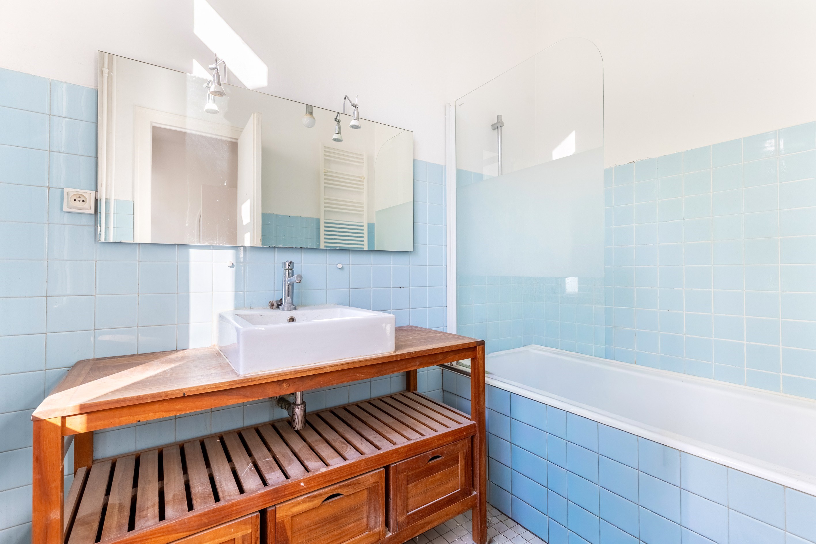  EXCLUSIVE LISTING – ELEGANT BOURGEOIS HOME – VIEWS OF PARC BORDELAIS – TERRACES… - 物件實景