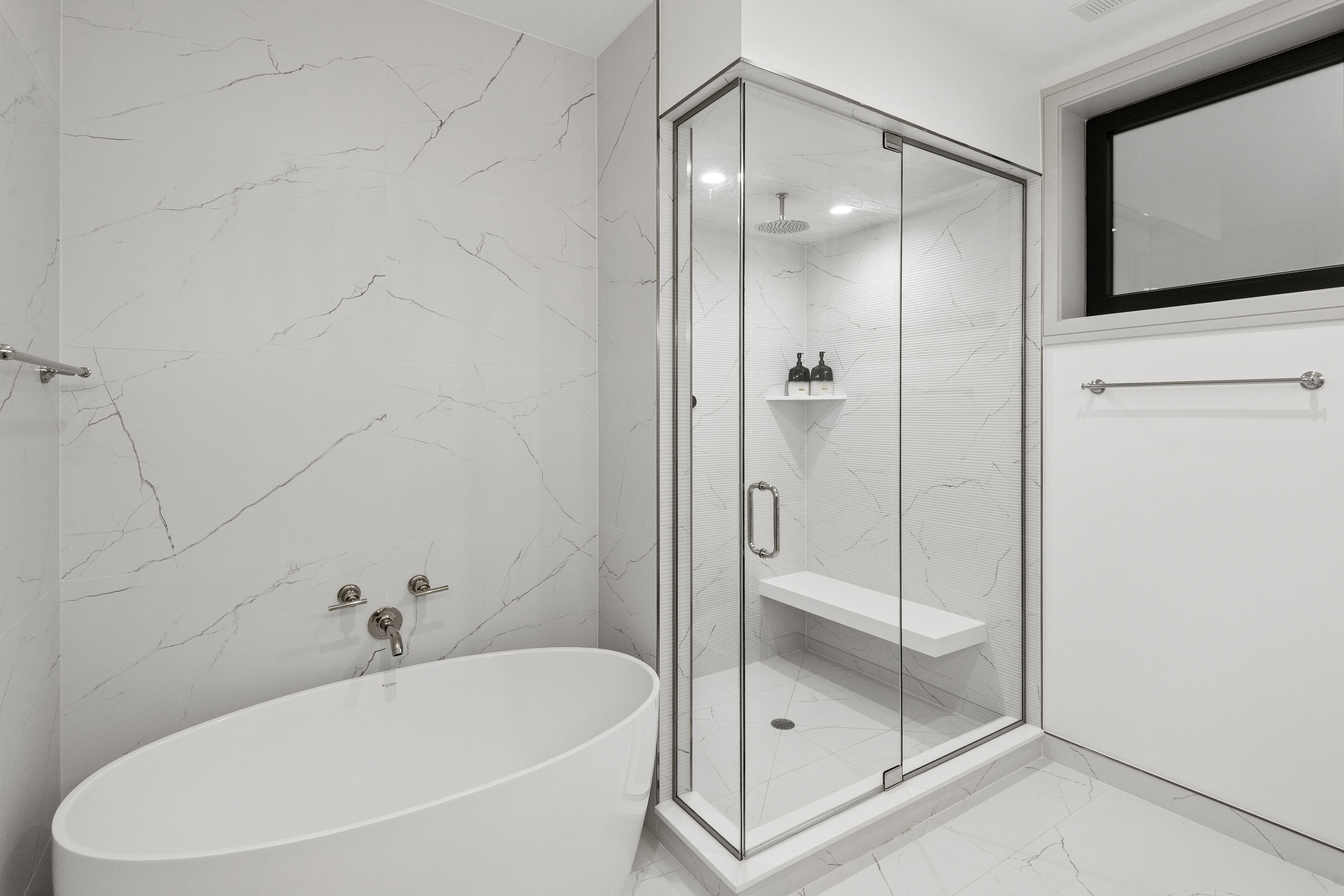 Welcome to this Exceptional Duplex Residence in theHheart of Lincoln Park - 物件實景