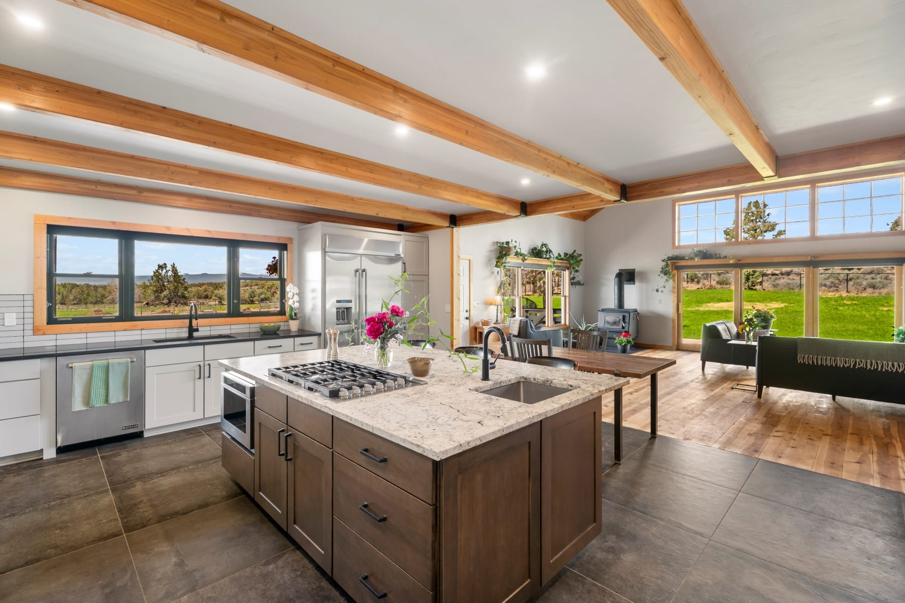  6801 SW McVey Avenue Redmond, OR 97756 - 物件實景