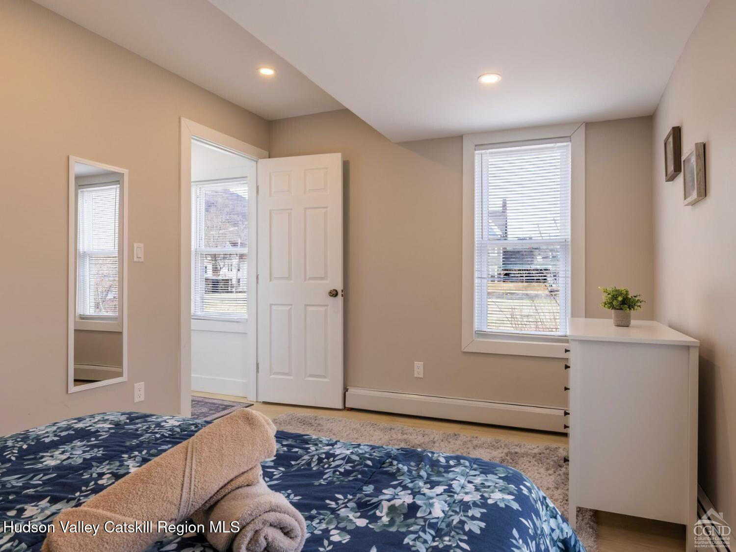 Hunter, New York, 12442, United States, 5 Bedrooms Bedrooms, ,Residential,For Sale,1991785