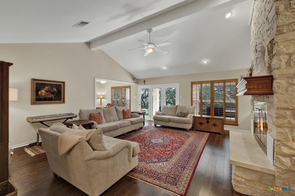 San Marcos, Texas, 78666, United States, 3 Bedrooms Bedrooms, ,3 BathroomsBathrooms,Residential,For Sale,1974886