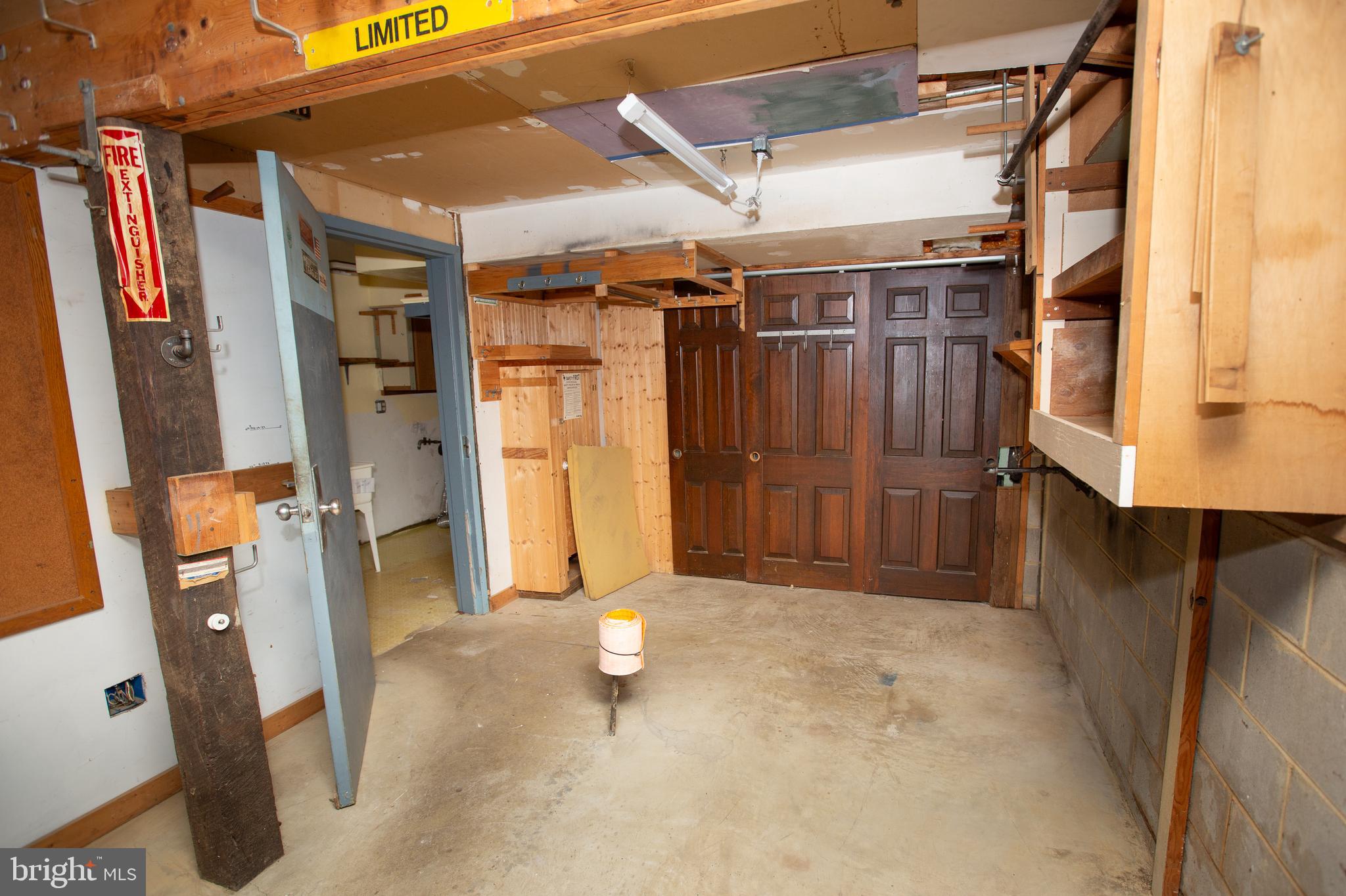 GLENSIDE, Pennsylvania, 19038, United States, 3 Bedrooms Bedrooms, ,3 BathroomsBathrooms,Residential,For Sale,2006101