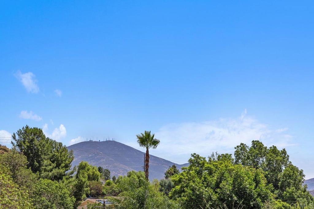 Spring Valley, California, 91978, United States, 3 Bedrooms Bedrooms, ,2 BathroomsBathrooms,Residential,For Sale,1940726