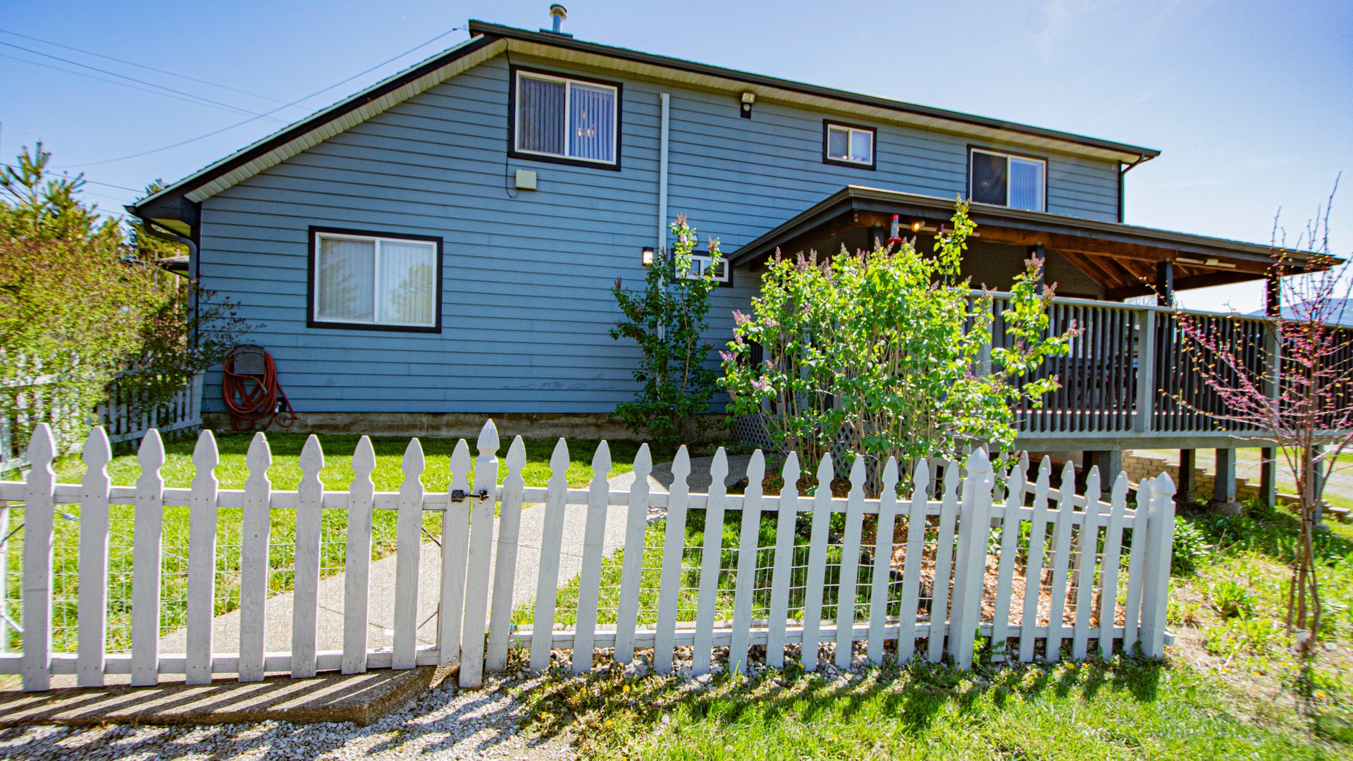 Bonners Ferry, Idaho, 83805, United States, 4 Bedrooms Bedrooms, ,4 BathroomsBathrooms,Residential,For Sale,1920426