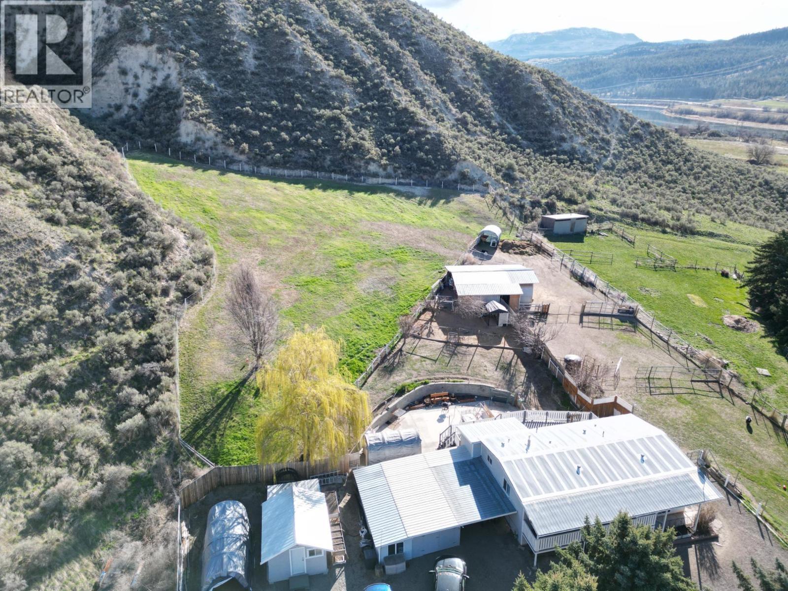 KAMLOOPS, British Columbia, V2H 1S7, CA, 4 Bedrooms Bedrooms, ,3 BathroomsBathrooms,Residential,For Sale,1949543