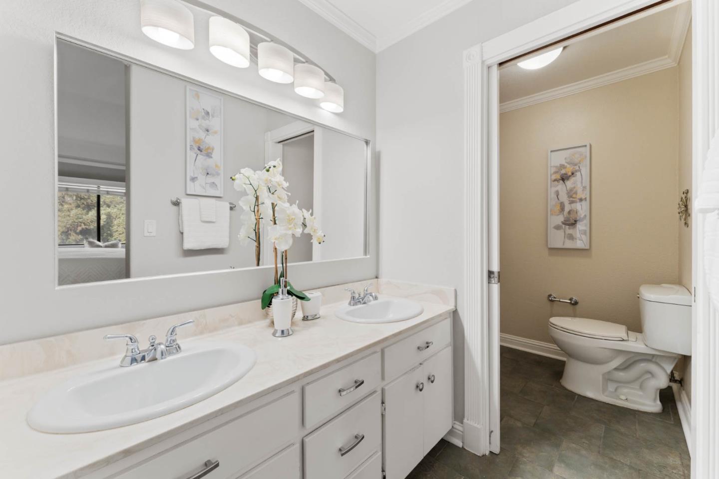 Morgan Hill, California, 95037, United States, 2 Bedrooms Bedrooms, ,2 BathroomsBathrooms,Residential,For Sale,1993030