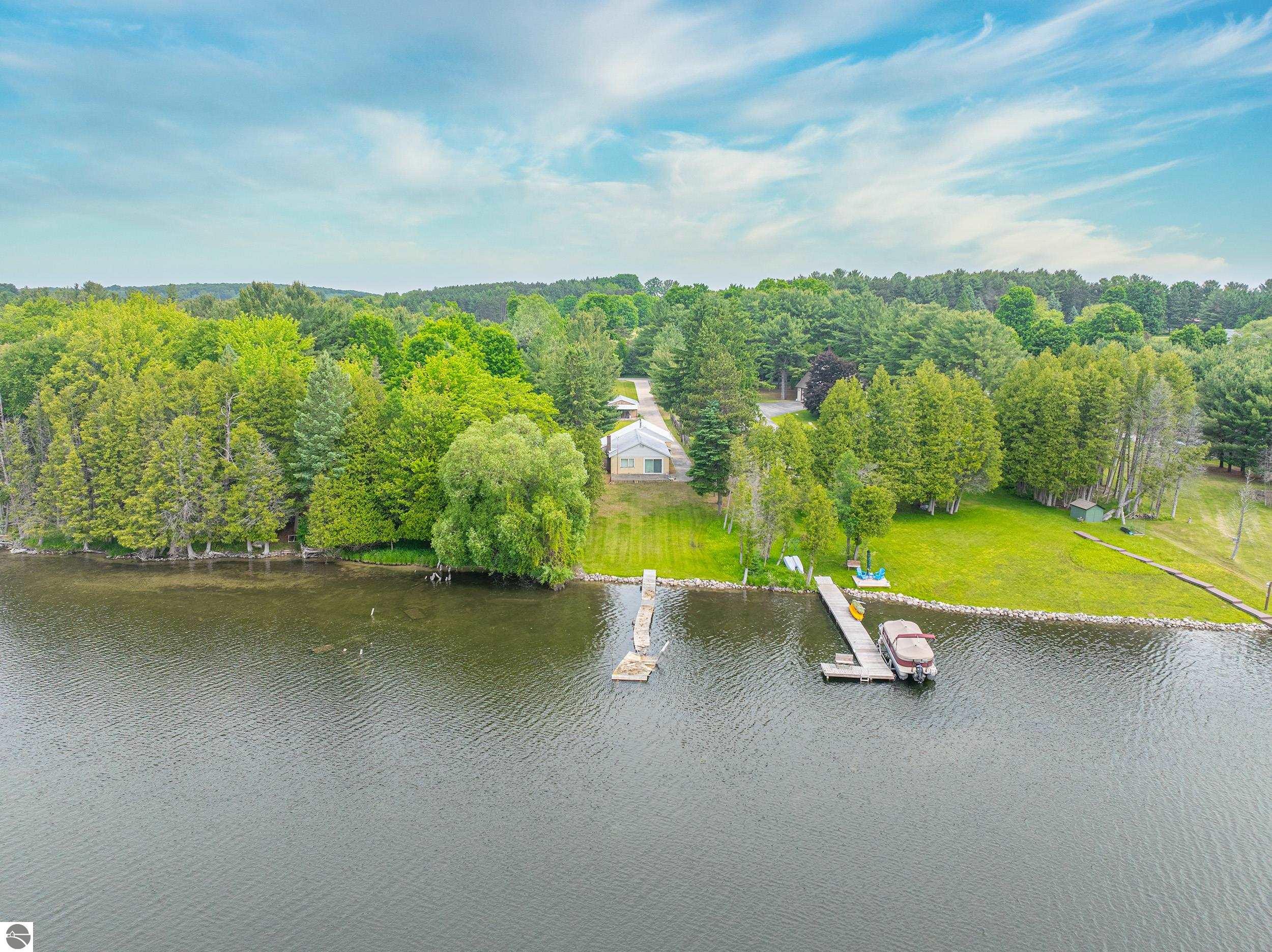 Bellaire, Michigan, 49615, United States, 2 Bedrooms Bedrooms, ,Residential,For Sale,1850321