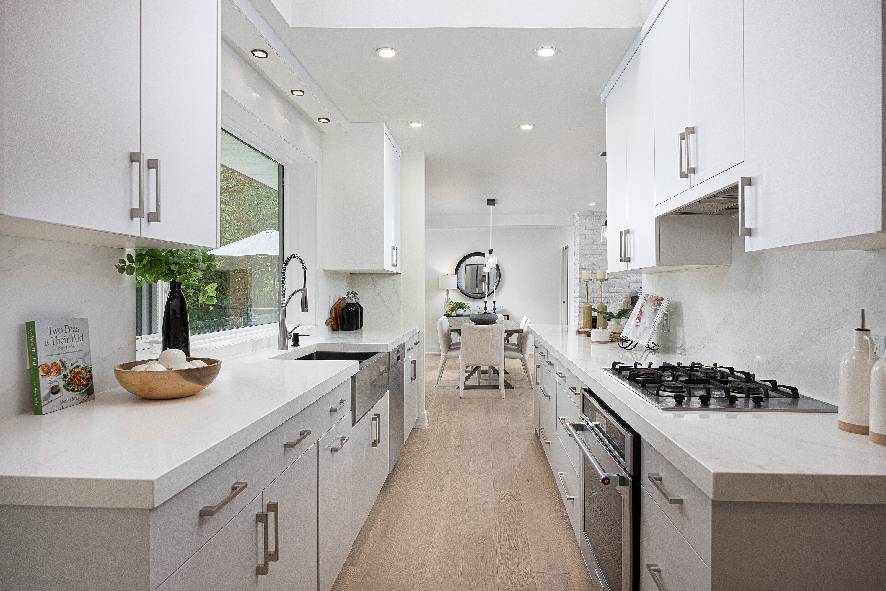  Prestigious Eastlake Community - 物件實景