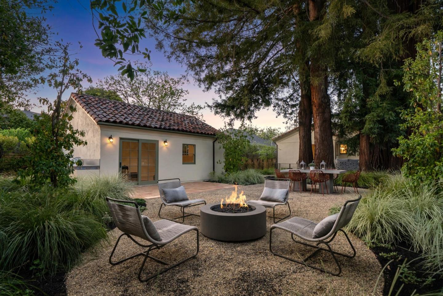 Menlo Park, California, 94025, United States, 4 Bedrooms Bedrooms, ,3 BathroomsBathrooms,Residential,For Sale,1901021