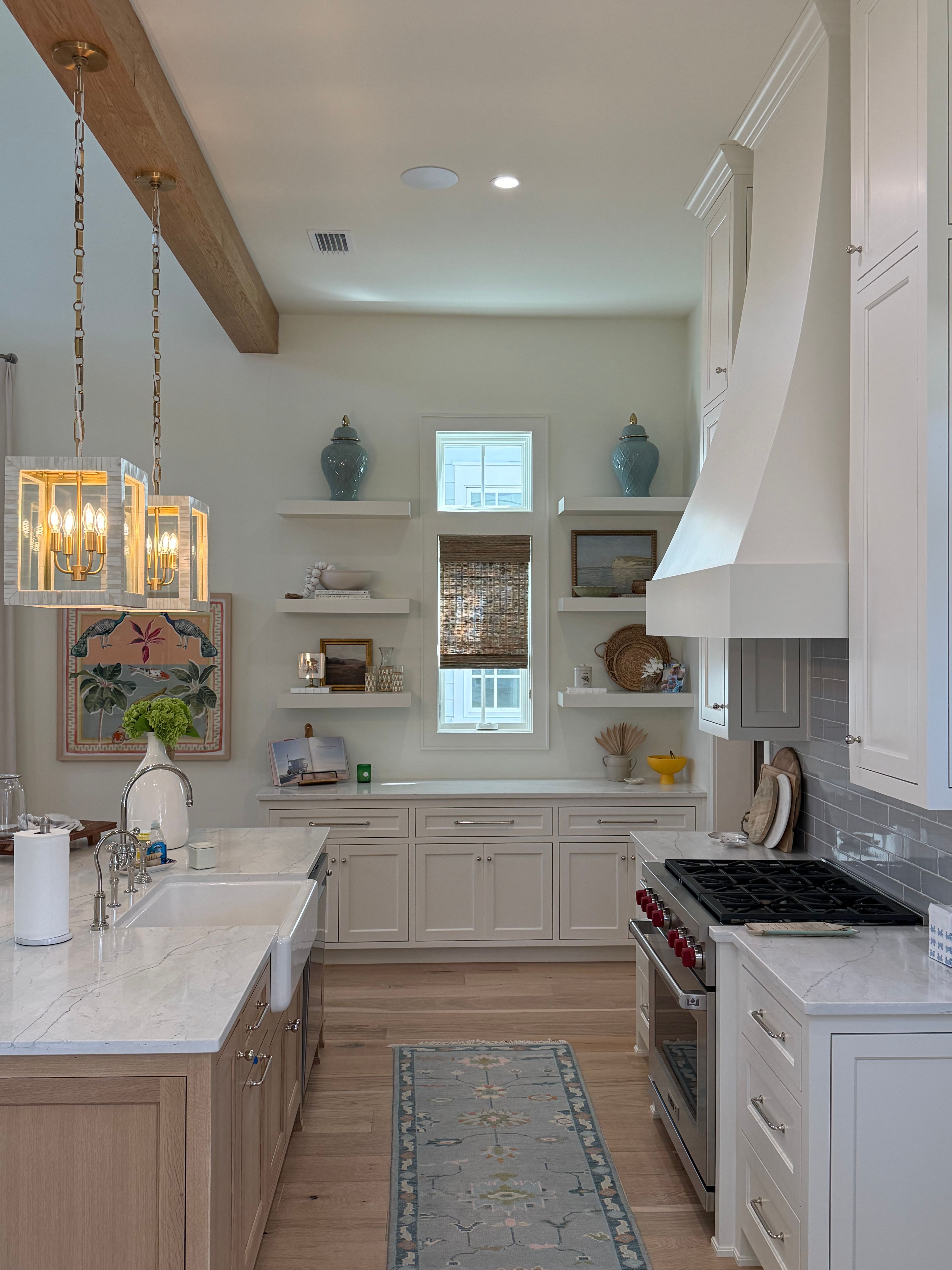  Refined Coastal Residence With Designer Interiors And Exceptional Craftsmanship - 物件實景