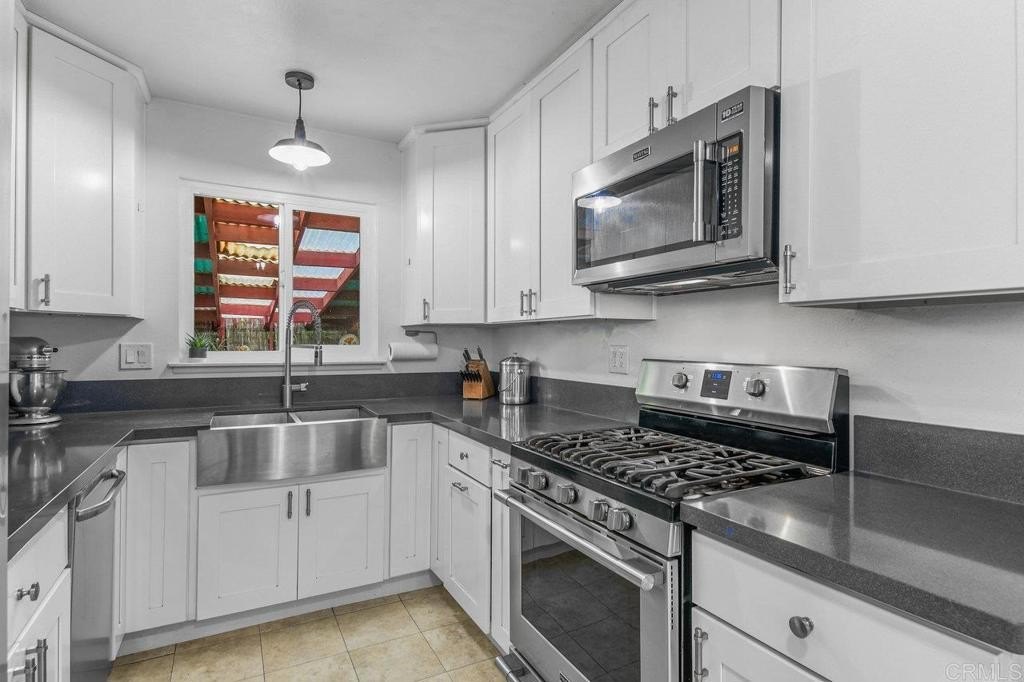 San Diego, California, 92120, United States, 3 Bedrooms Bedrooms, ,1 BathroomBathrooms,Residential,For Sale,1838210