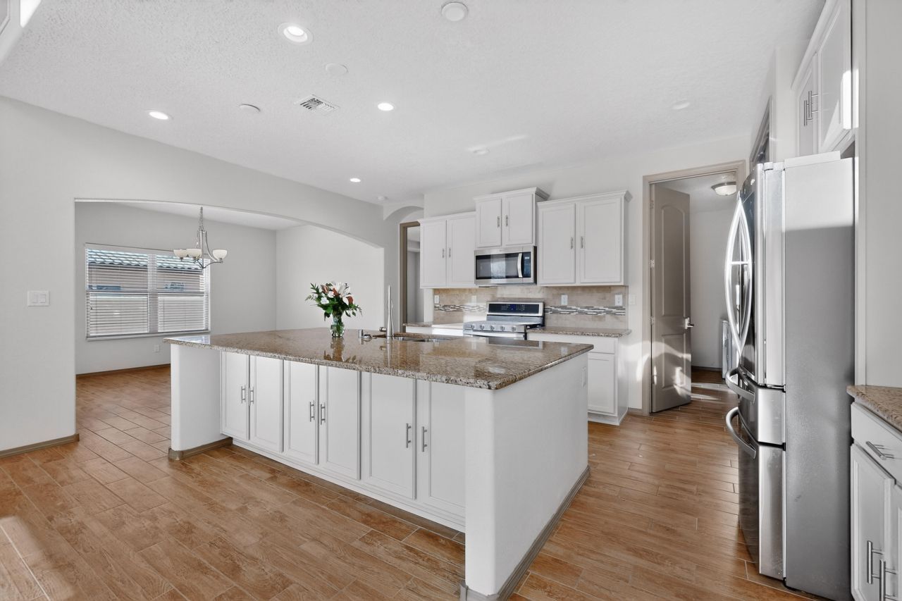 Rio Rancho, New Mexico, 87144, United States, 5 Bedrooms Bedrooms, ,3 BathroomsBathrooms,Residential,For Sale,2003213