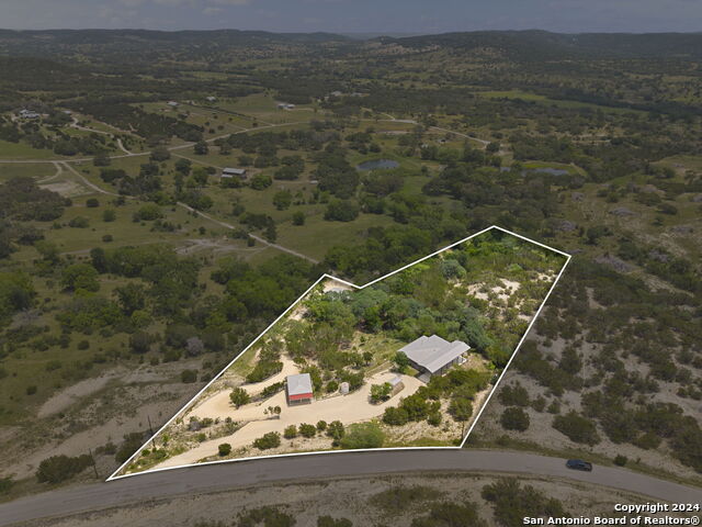 499 SADDLEBACK RIDGE TRL, Bandera, Texas, 78003, United States, 3 Bedrooms Bedrooms, ,3 BathroomsBathrooms,Residential,For Sale,499 SADDLEBACK RIDGE TRL,1618821