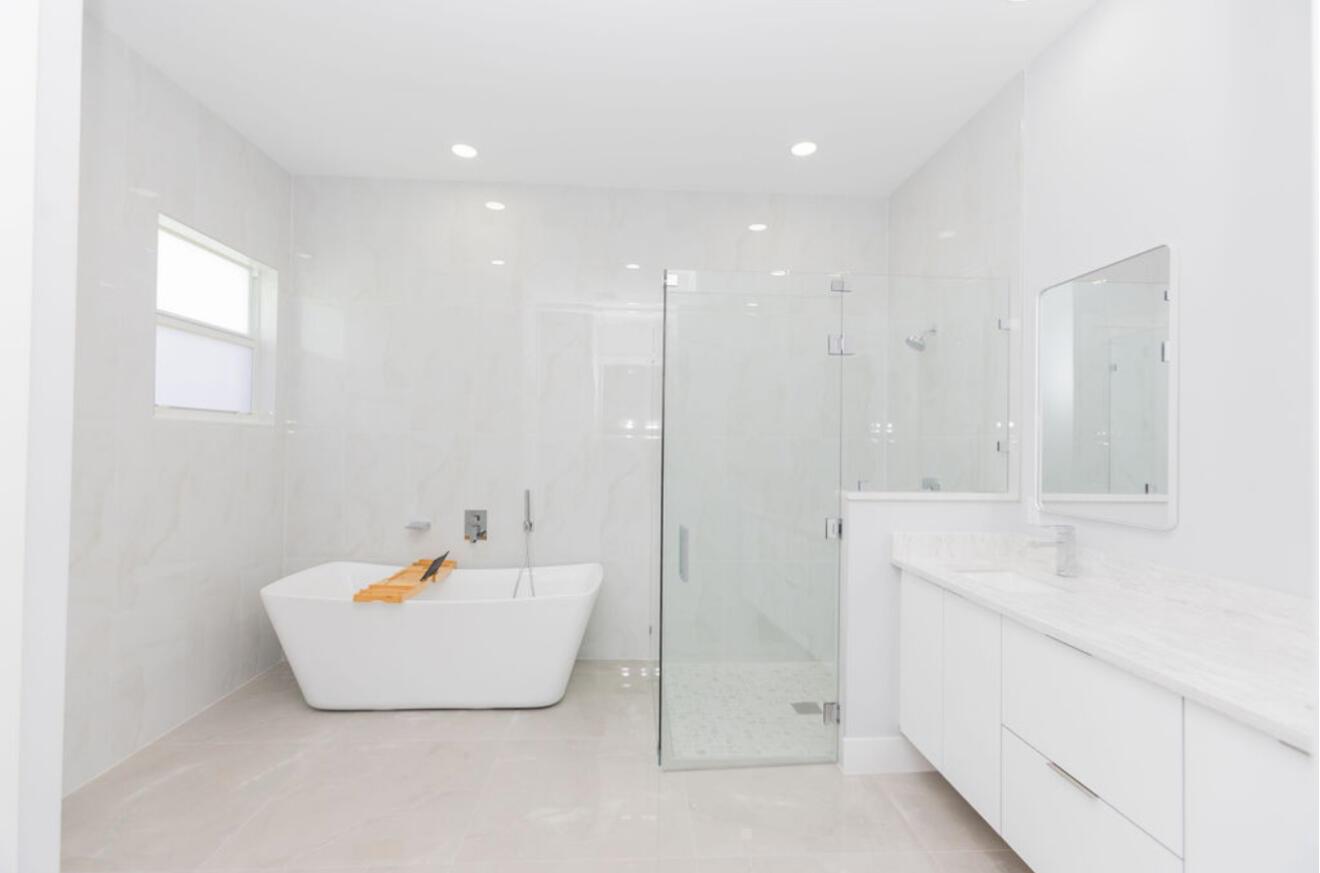 Port St Lucie, Florida, 34986, United States, 4 Bedrooms Bedrooms, ,3 BathroomsBathrooms,Residential,For Sale,1926175