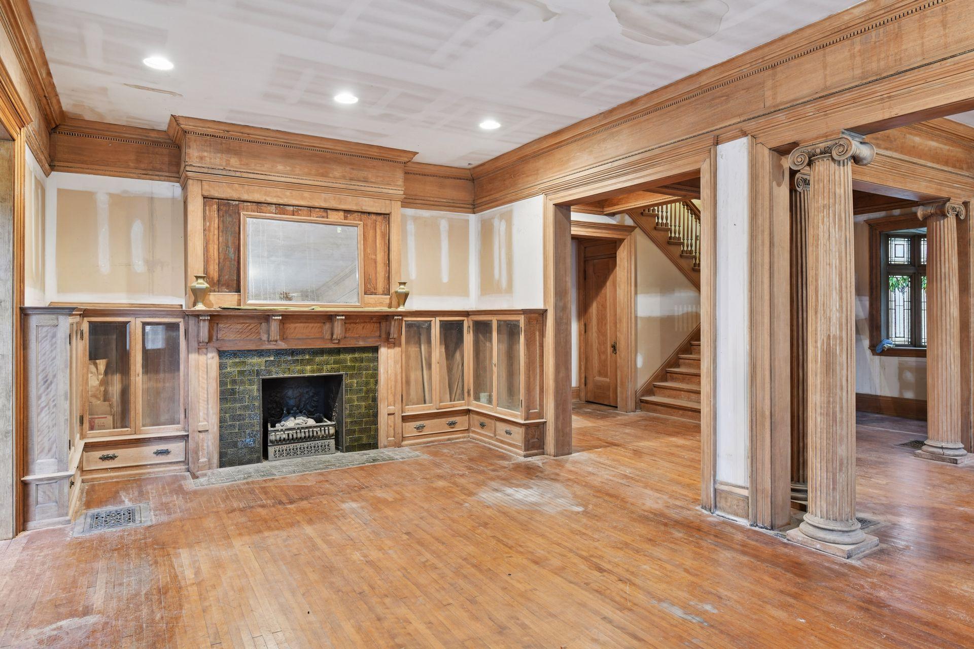 Minneapolis, Minnesota, 55403, United States, ,Residential,For Sale,1948501