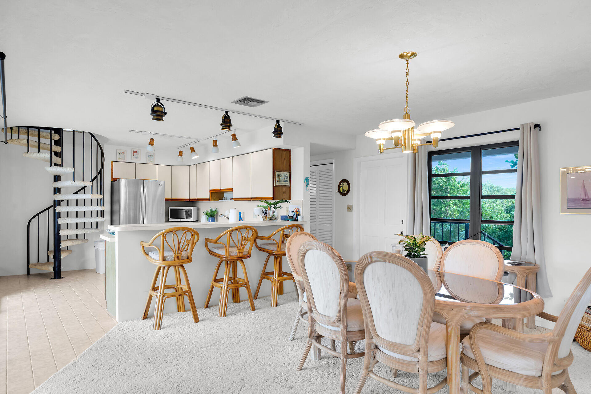 ISLAMORADA, Florida, 33036, United States, 2 Bedrooms Bedrooms, ,2 BathroomsBathrooms,Residential,For Sale,1988156