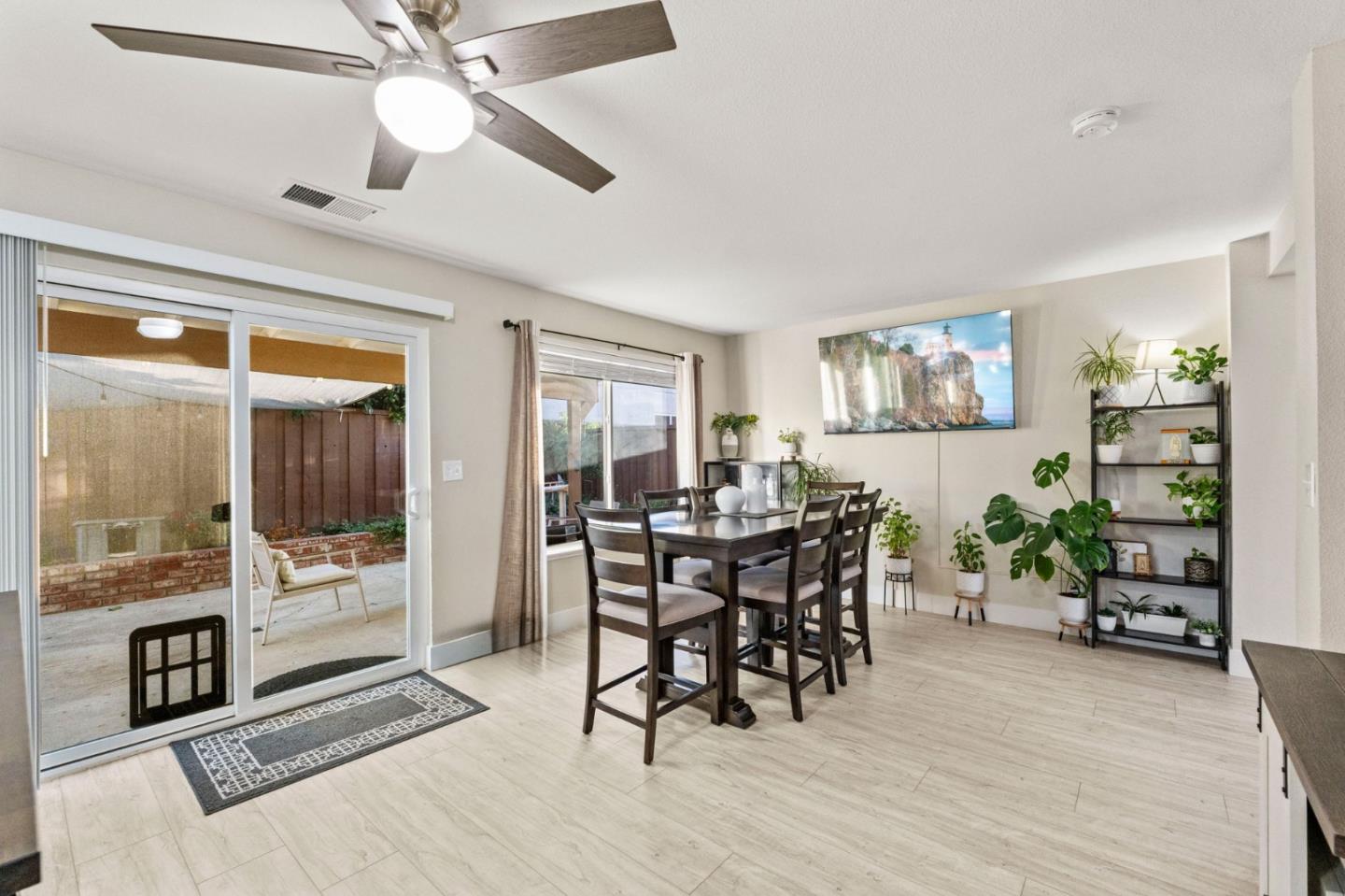 Gilroy, California, 95020, United States, 4 Bedrooms Bedrooms, ,3 BathroomsBathrooms,Residential,For Sale,1986301